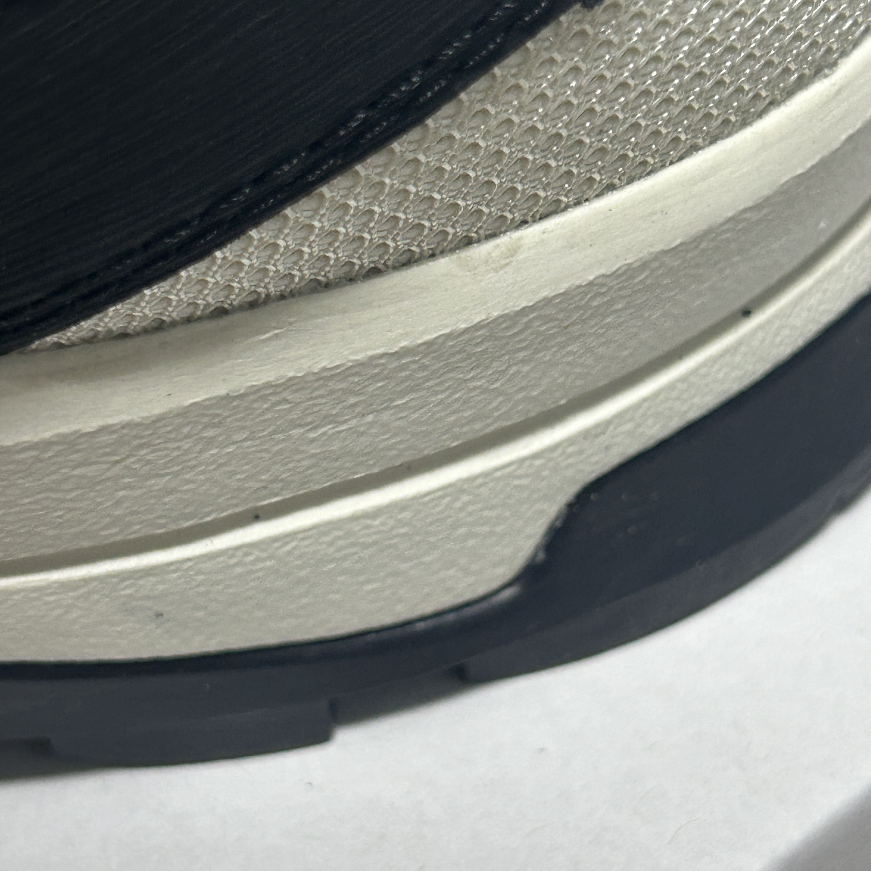 Salomon x MM6 Maison Margiela X-ALP White 착용 스타일 - 7