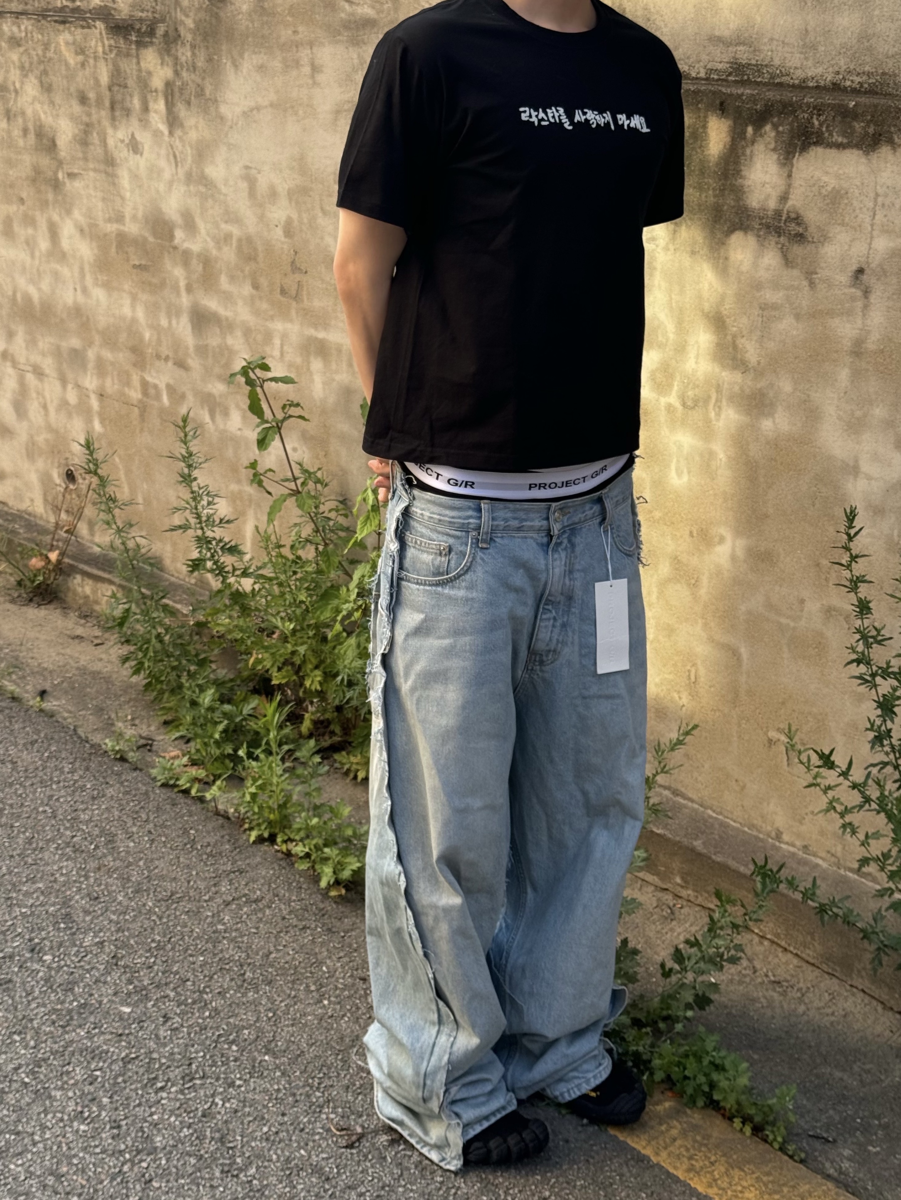 Project G/R Double Band Underwear White Grey Black (3 Pack), Project G/R Upcyling Denim Pants Blue 착용 스타일 - 4