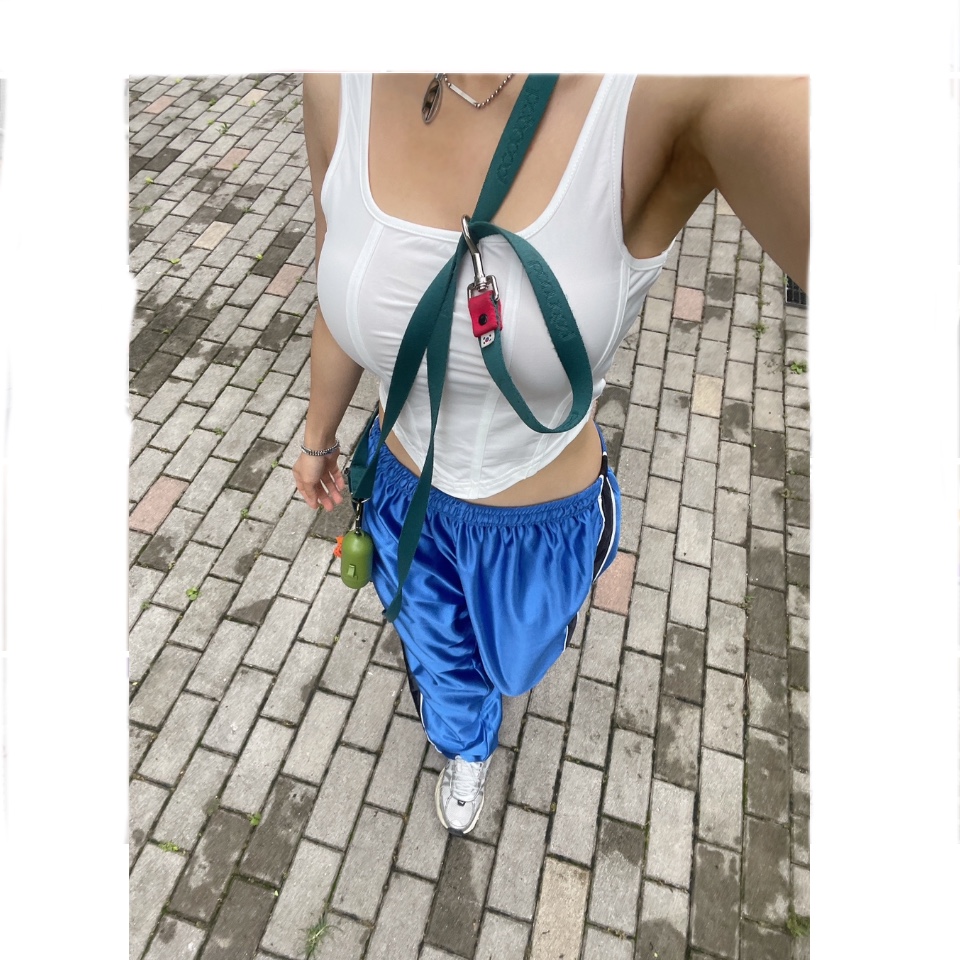Diesel Dx1342 Stainless Steel Pendant Necklace Silver, Nike V2K Run Summit White Metallic Silver 착용 스타일
