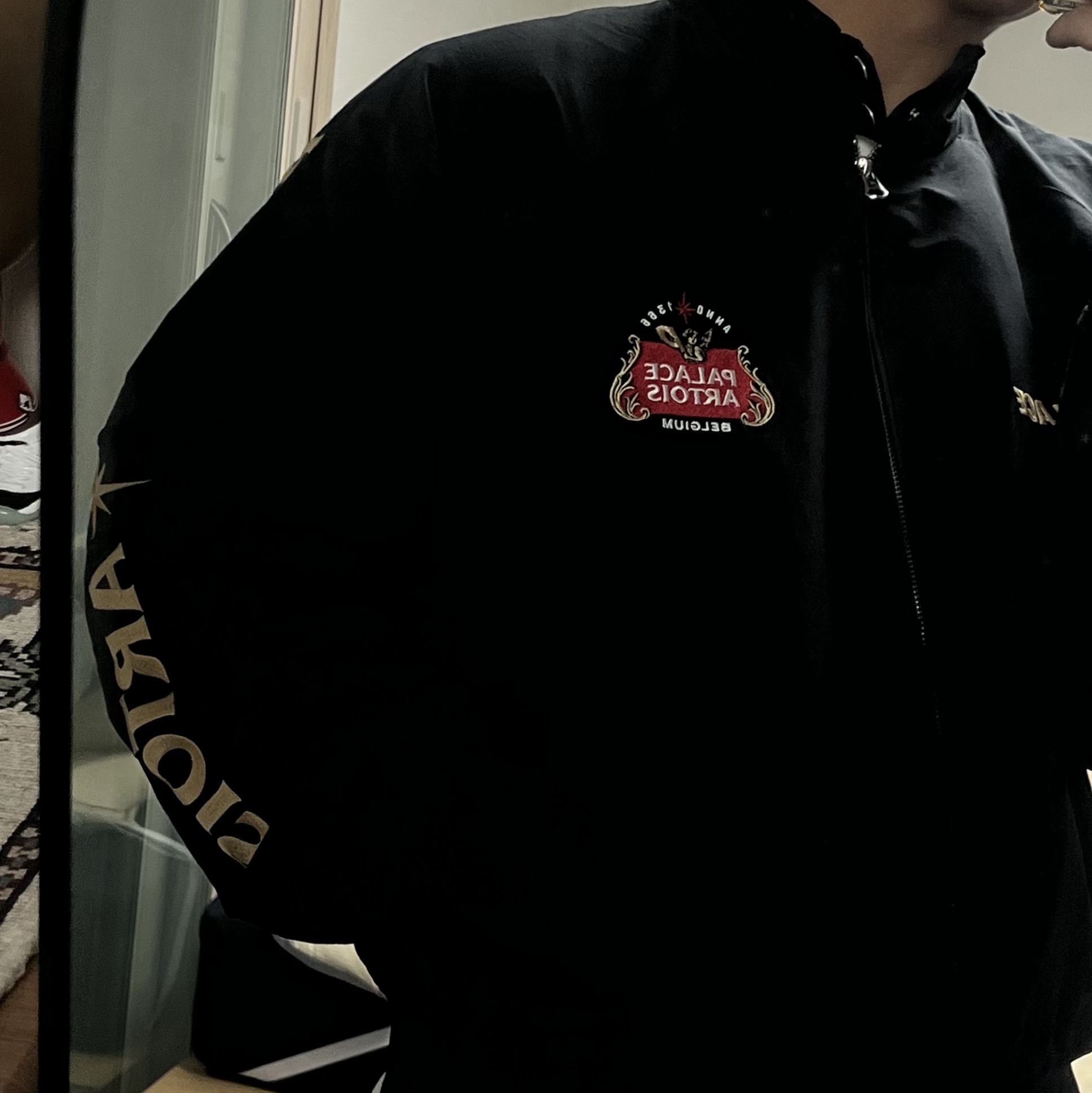 Palace x Stella Artois Match Jacket Black - 24SS 착용 스타일 - 2