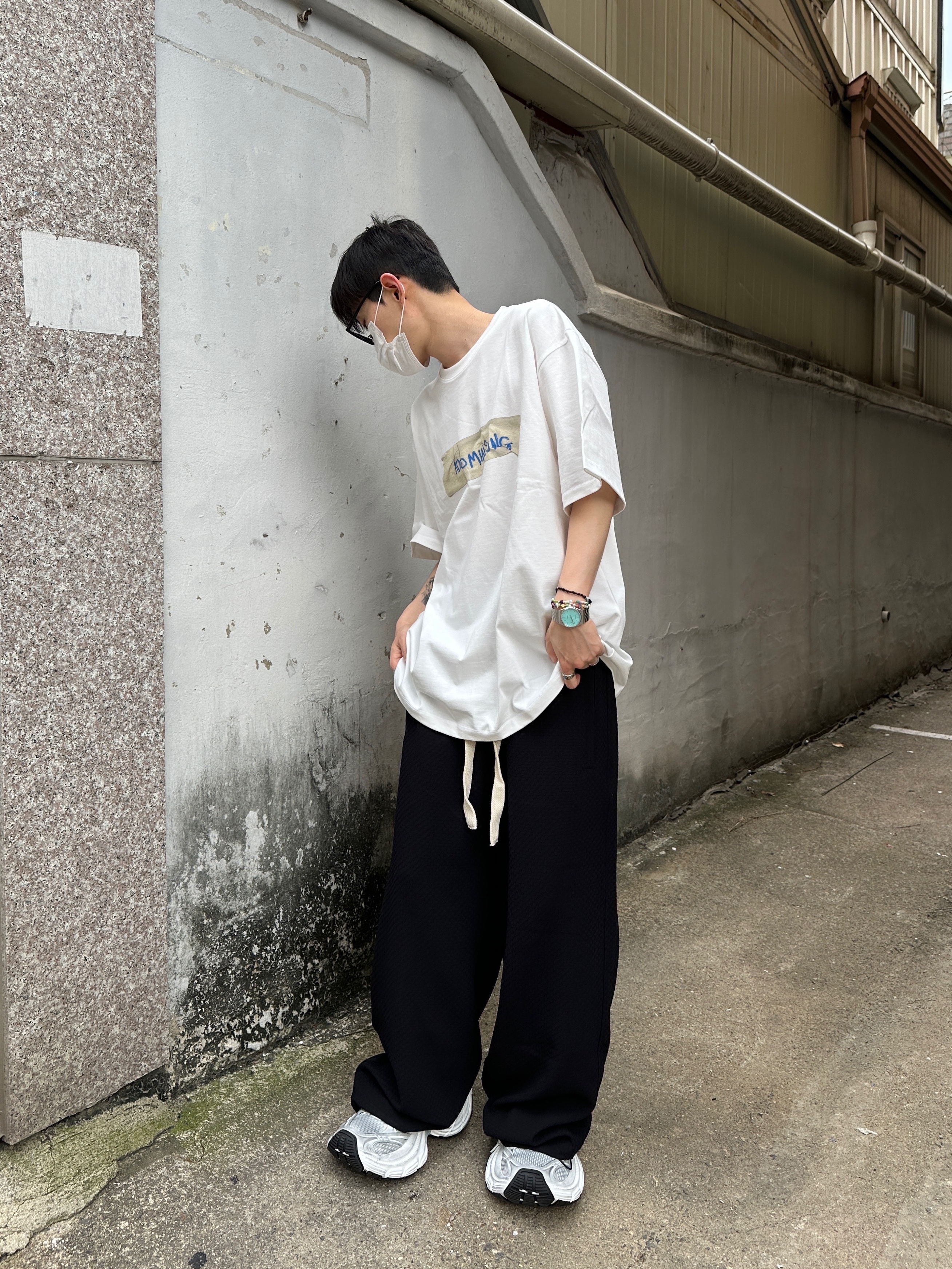 Nonnod Capri Pajama Pants Jacquard Black, Casio MTP-B145D-2A1V 착용 스타일 - 2