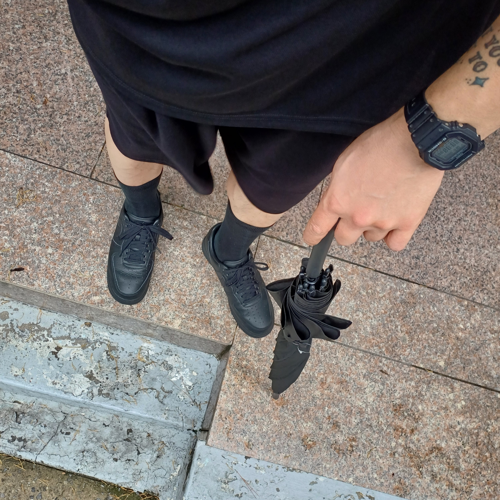 Nike Air Force 1 '07 Fresh Black 착용 스타일 - 1