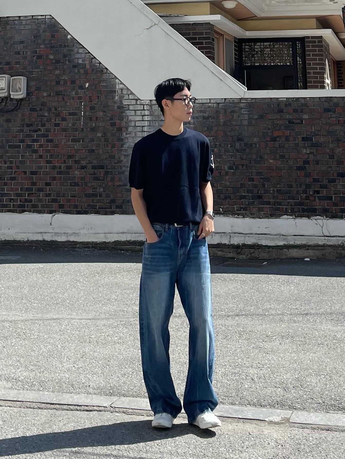Millo Archive Reflect Curved Pants Mid Blue 착용 스타일 - 2