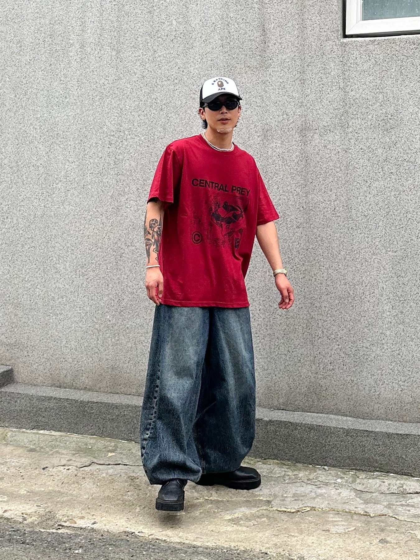 Millo Archive Central Prey T-Shirts Deep Red 착용 스타일 - 3