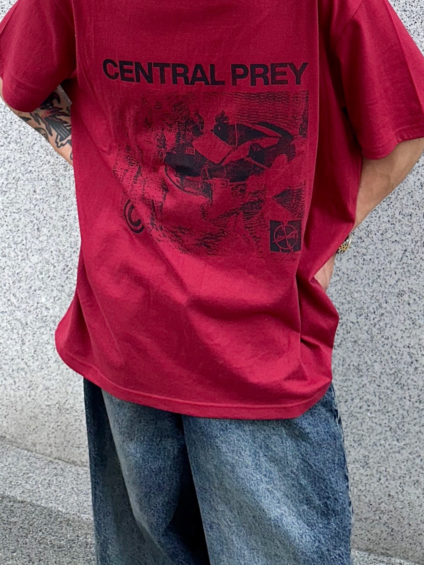 Millo Archive Central Prey T-Shirts Deep Red 착용 스타일 - 2