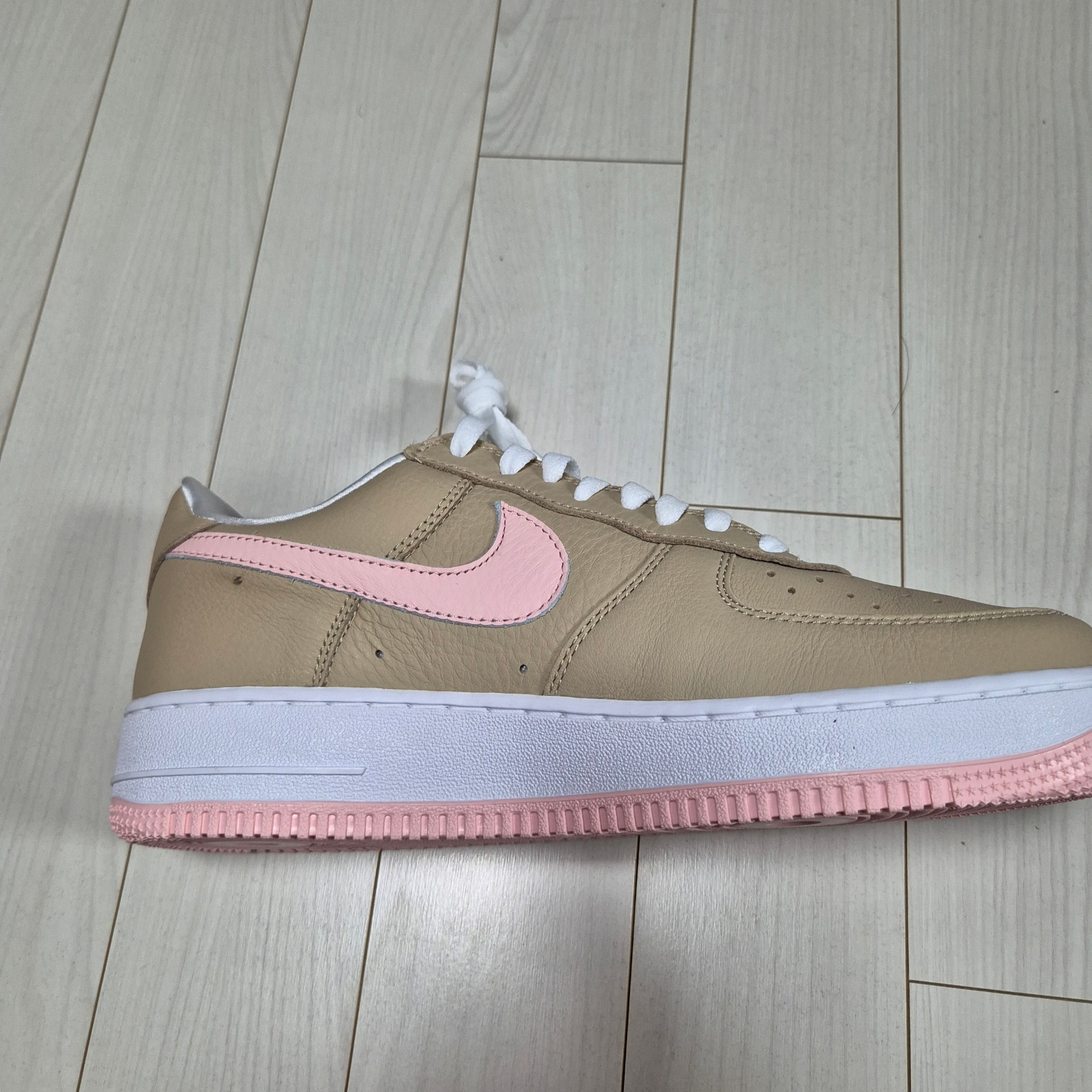 Nike Air Force 1 Low Linen 2024 착용 스타일 - 3