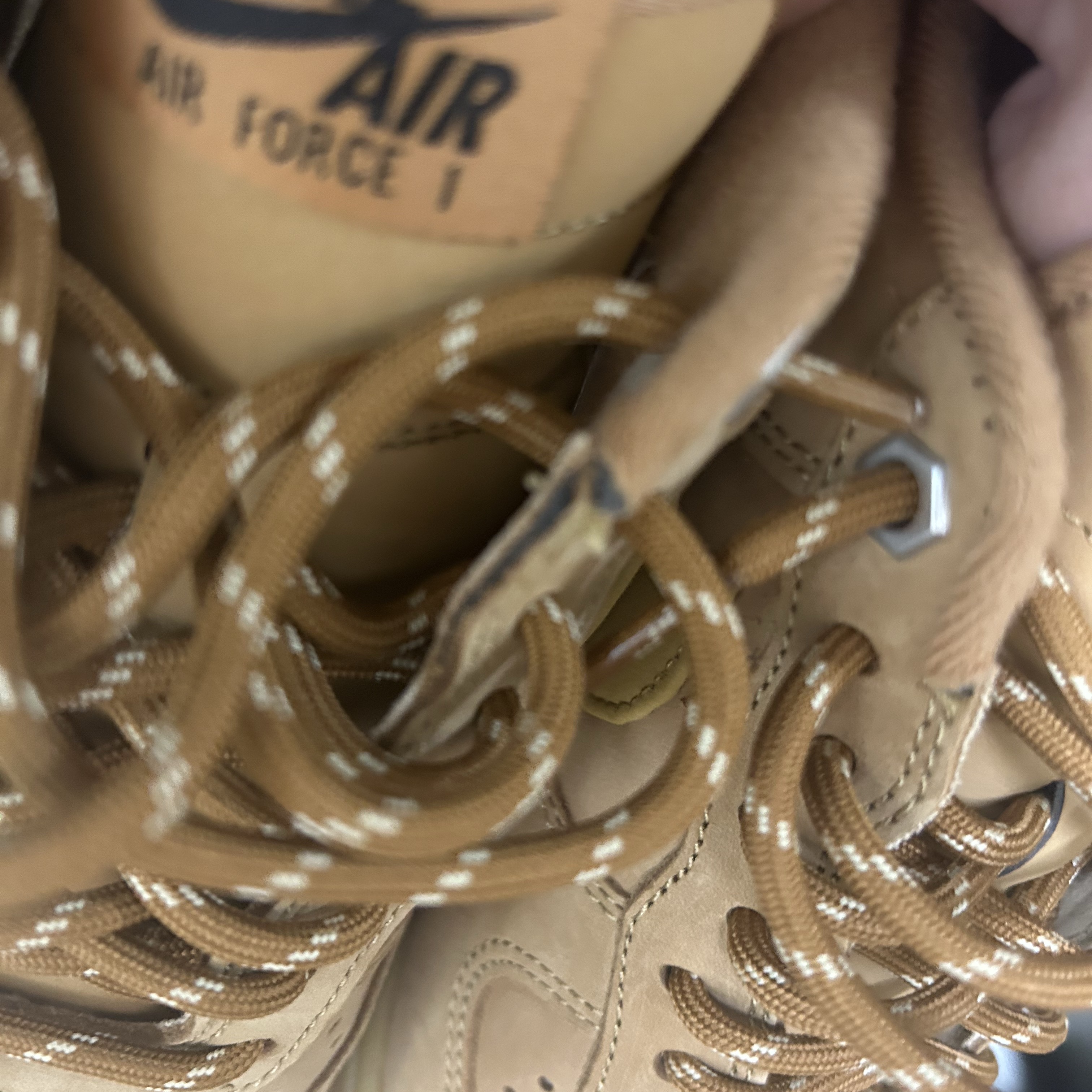 Nike Air Force 1 '07 WB Flax 착용 스타일 - 2