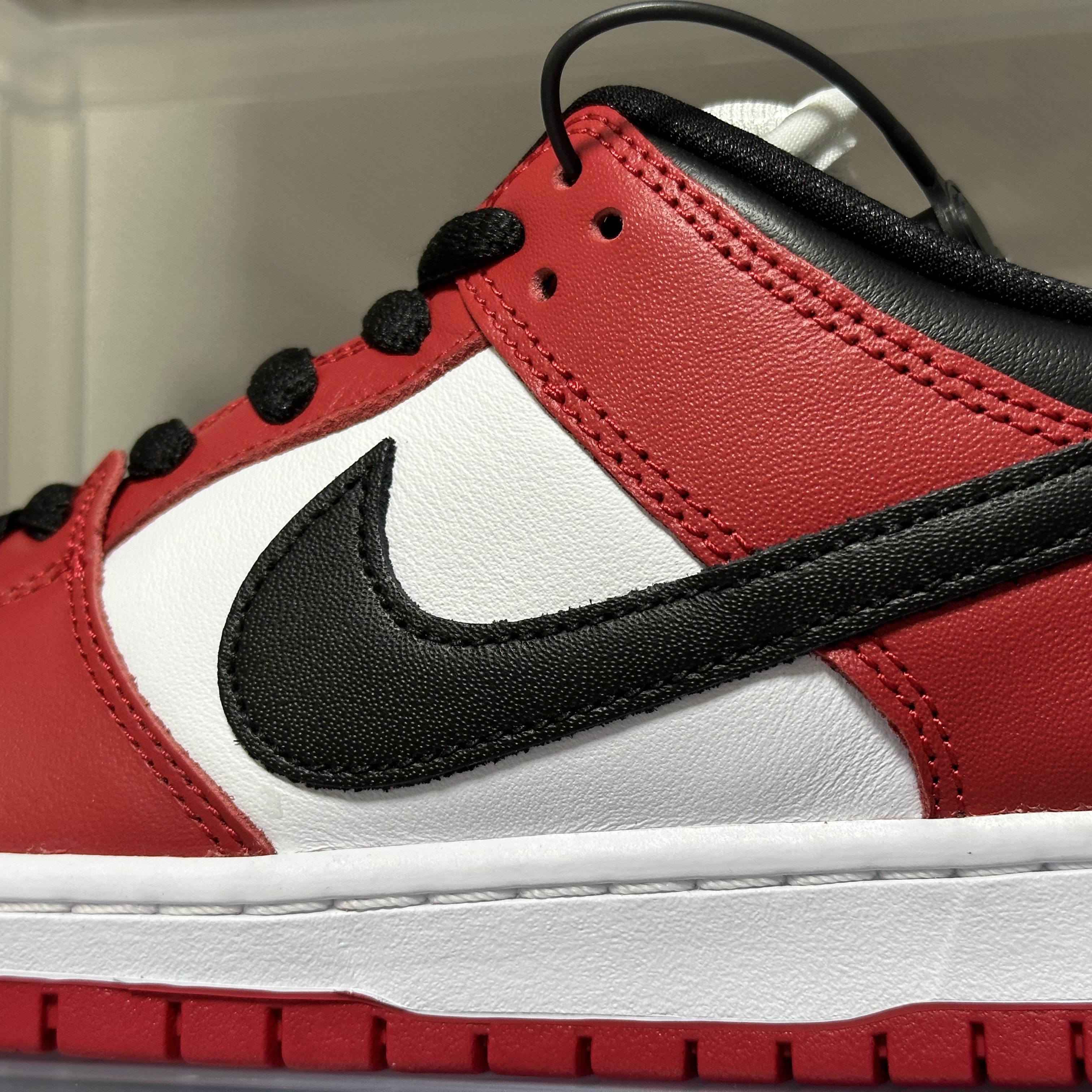 Nike SB Dunk Low Pro Chicago 착용 스타일
