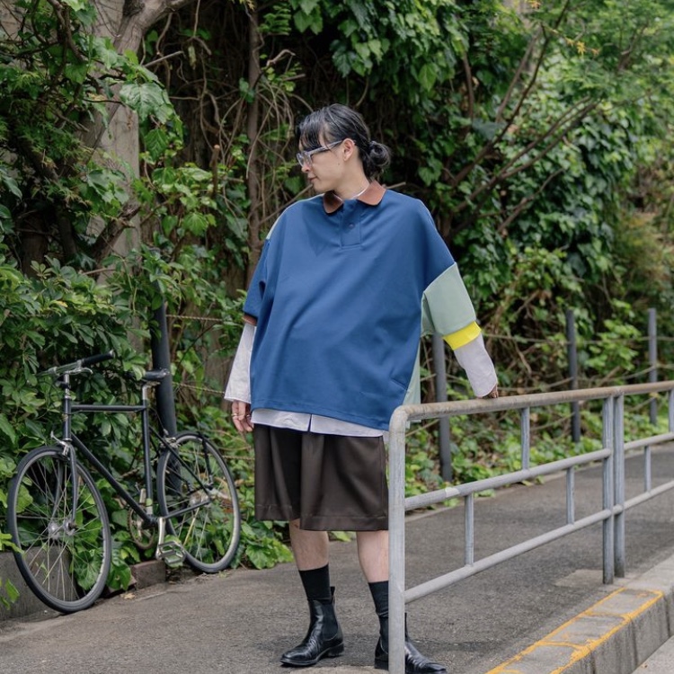 Fumito Ganryu Graffiti Polo Shirt Navy 착용 스타일 - 5