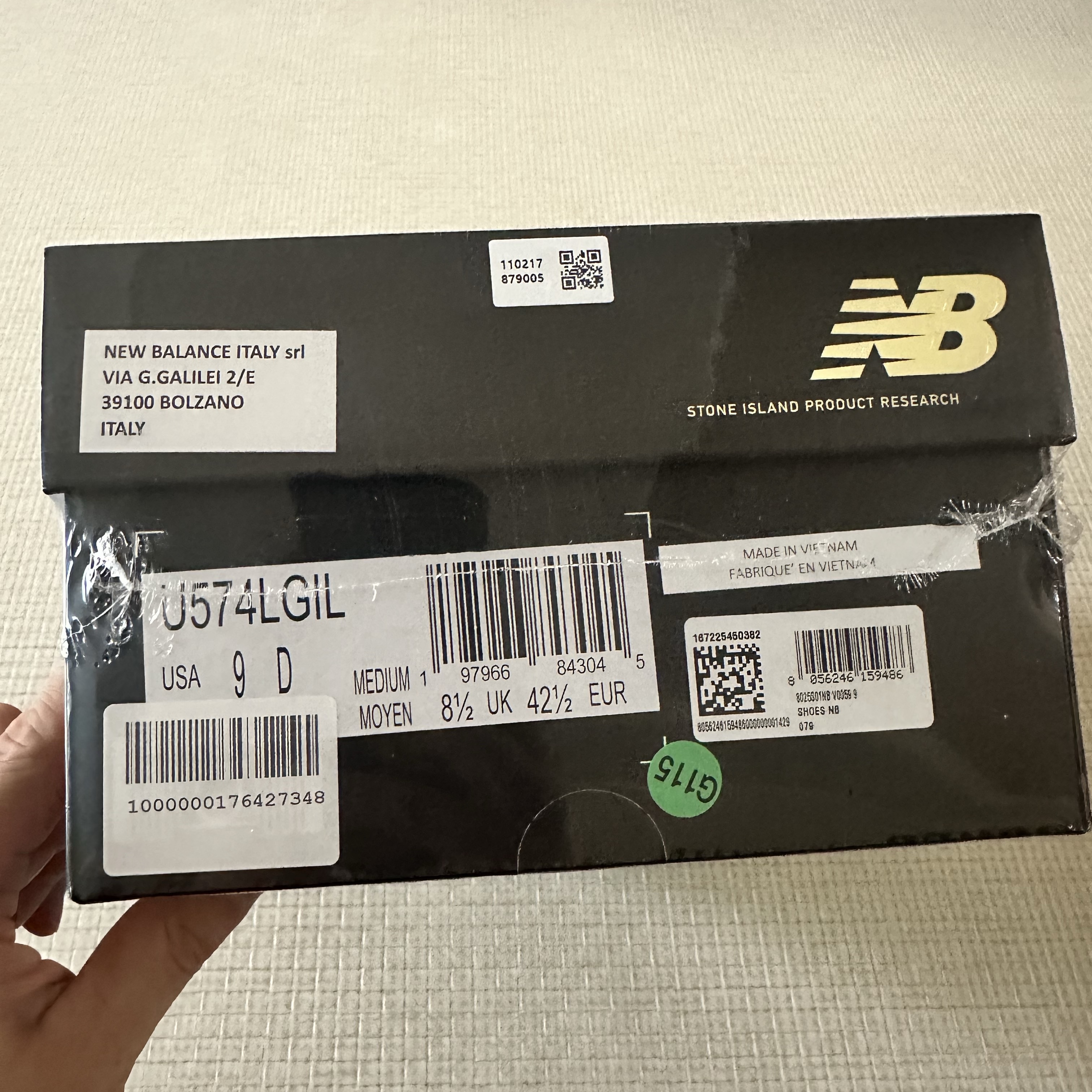 New Balance x Stone Island 574 Legacy Dark Green 착용 스타일 - 2