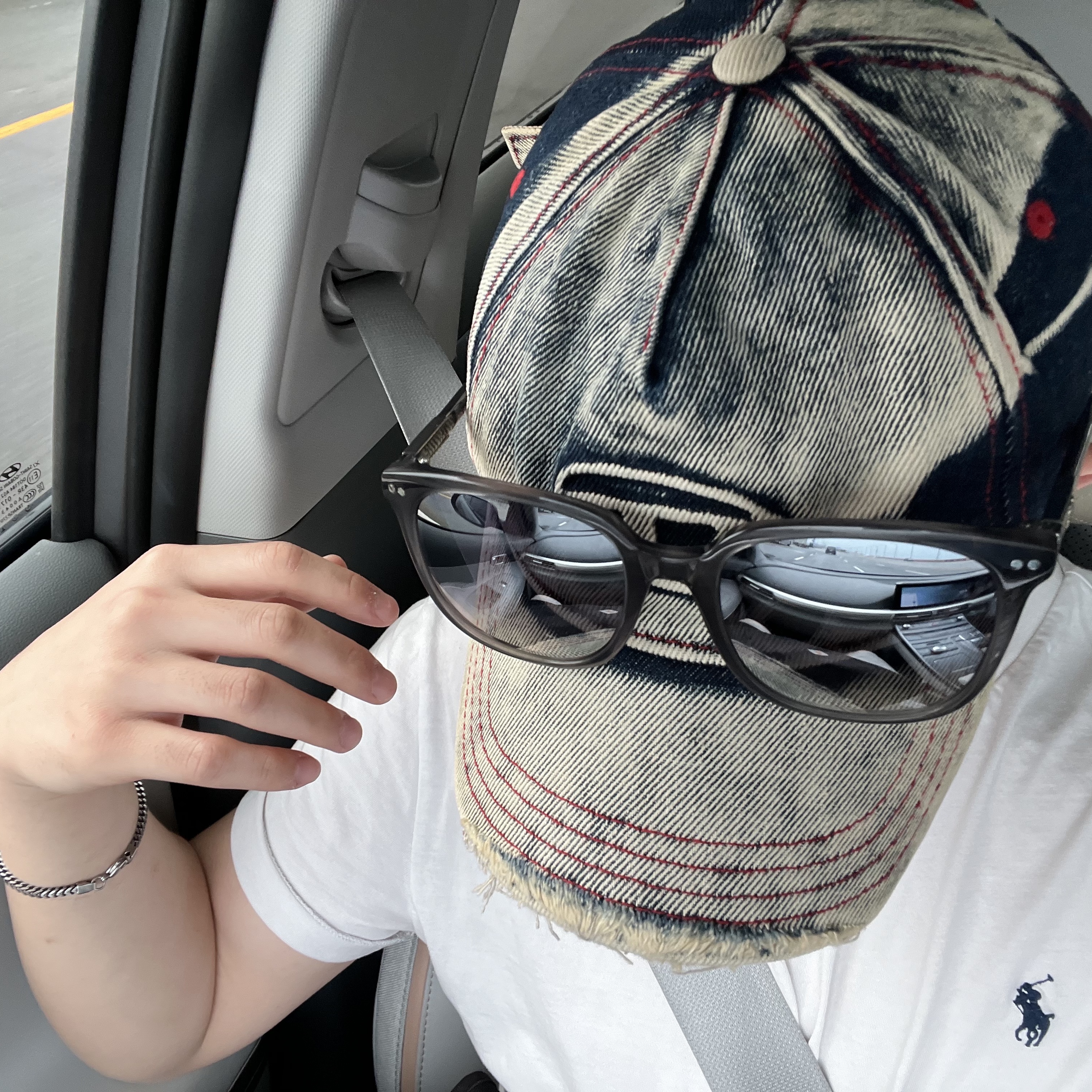 Diesel C-Seymon Treated Denim Baseball Cap Blue White 착용 스타일 - 1