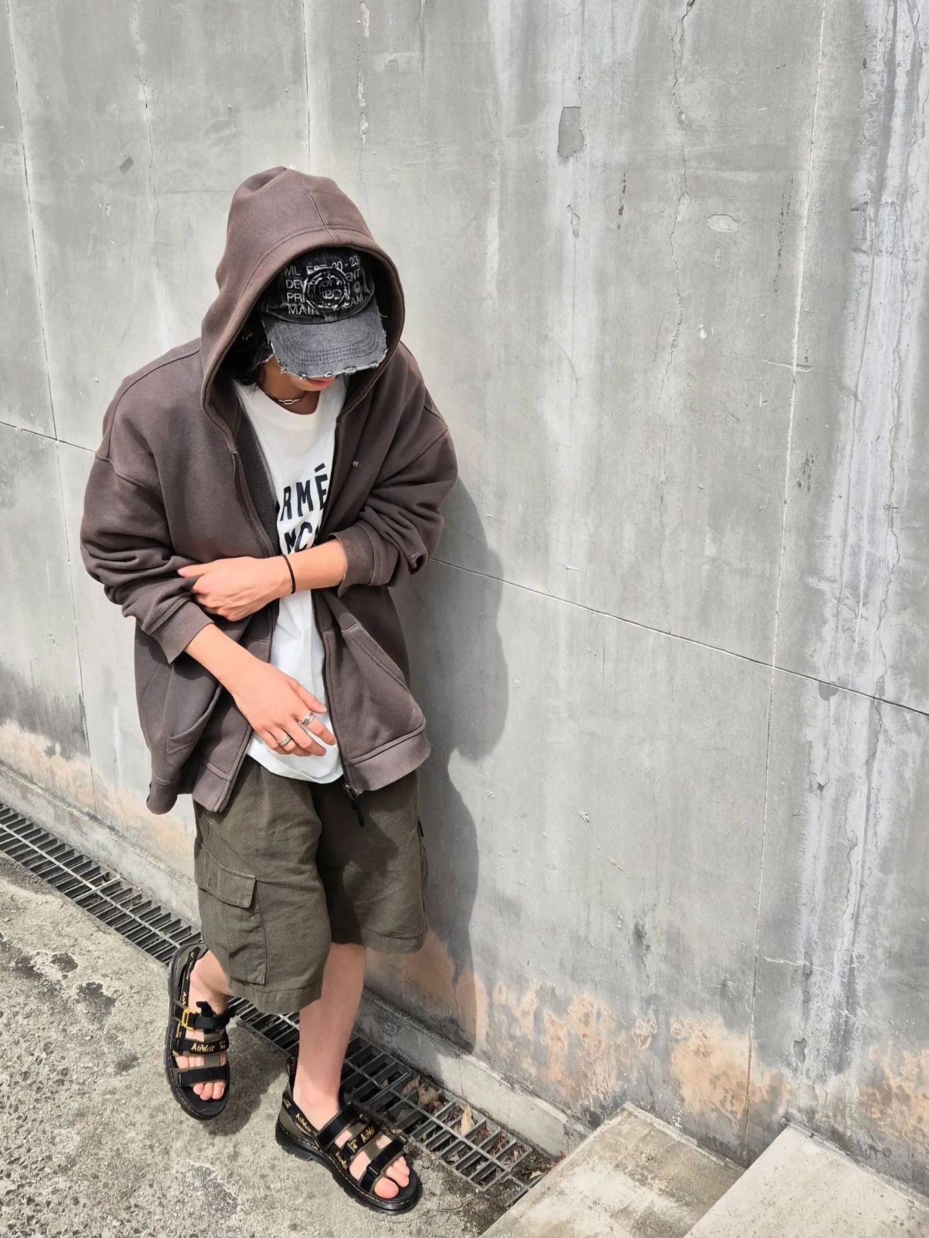 Millo Archive Core Denim Ball Cap Washed Black 착용 스타일 - 4