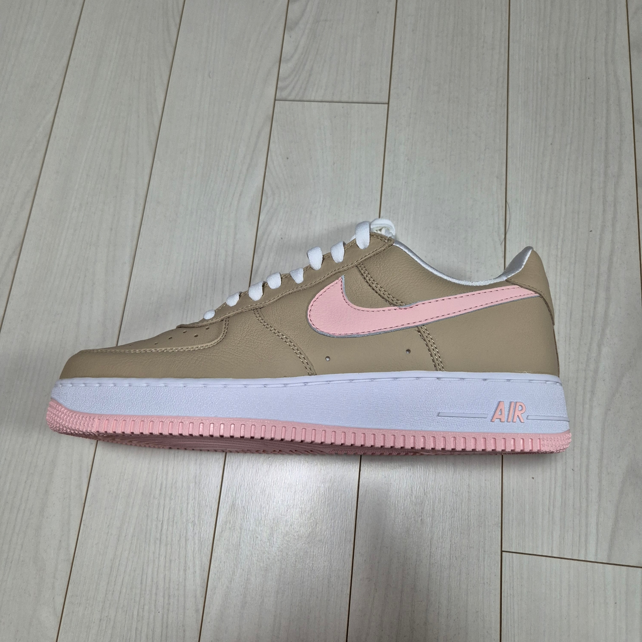 Nike Air Force 1 Low Linen 2024 착용 스타일 - 7