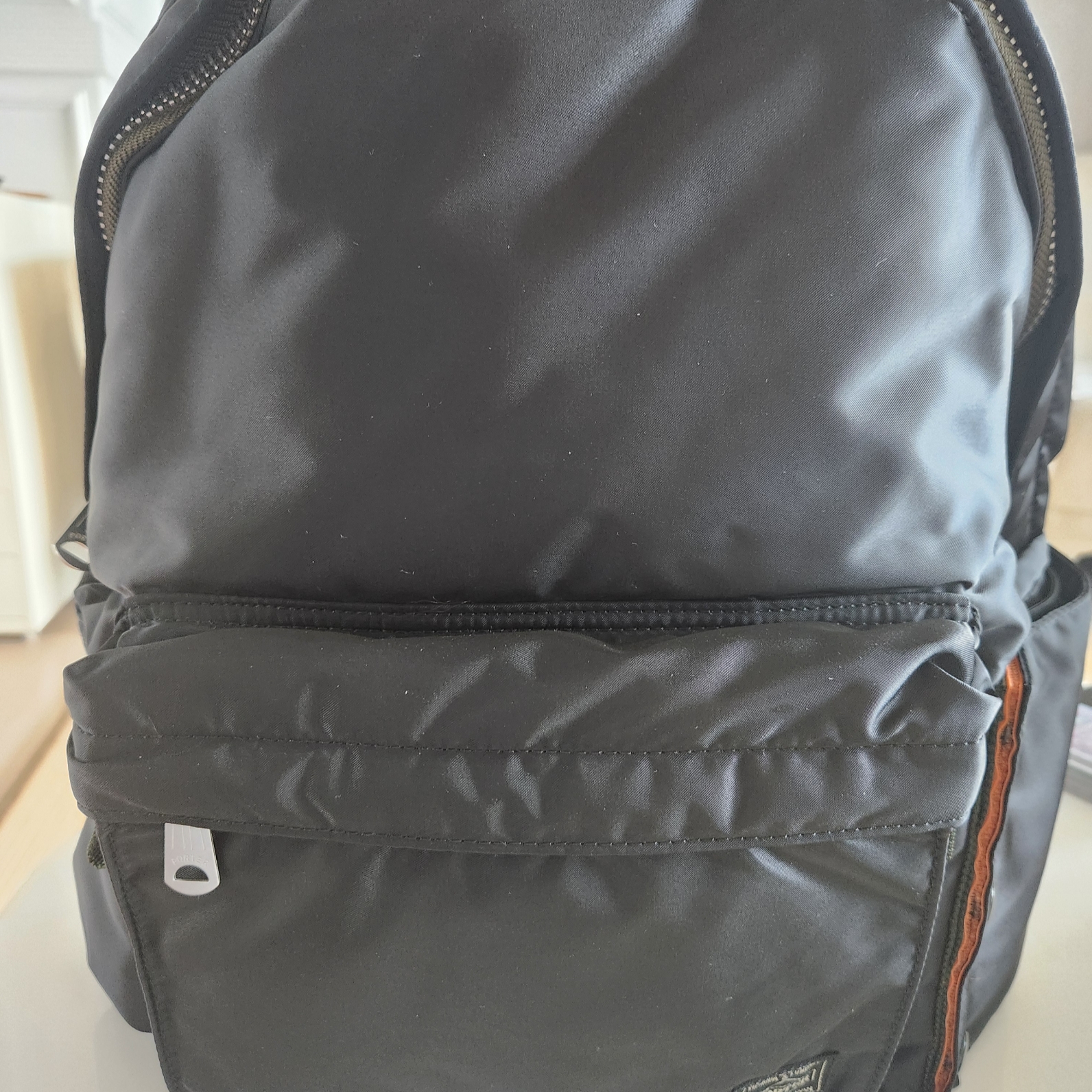 Porter PX Tanker Daypack Iron Blue 착용 스타일