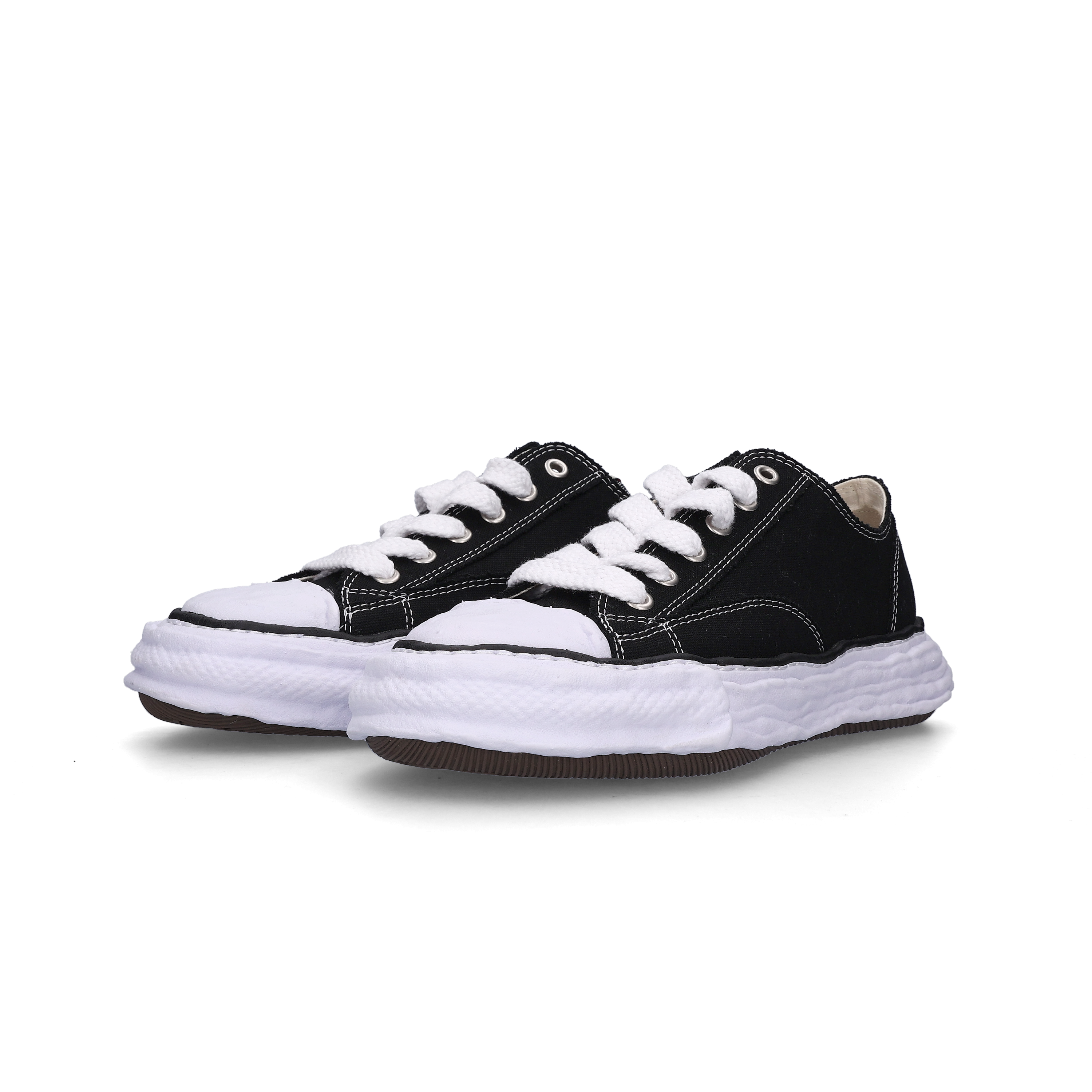 Maison Mihara Yasuhiro Peterson23 OG Sole Canvas Low-top Sneakers Black