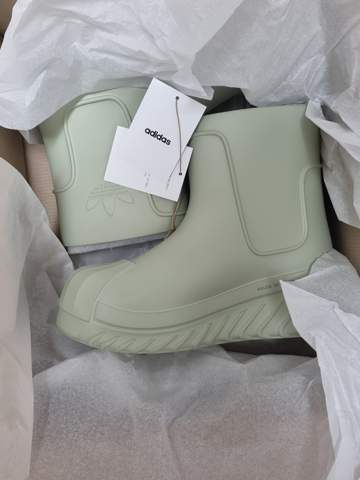 (W) Adidas Adifom Superstar Boot Halo Green 착용 스타일