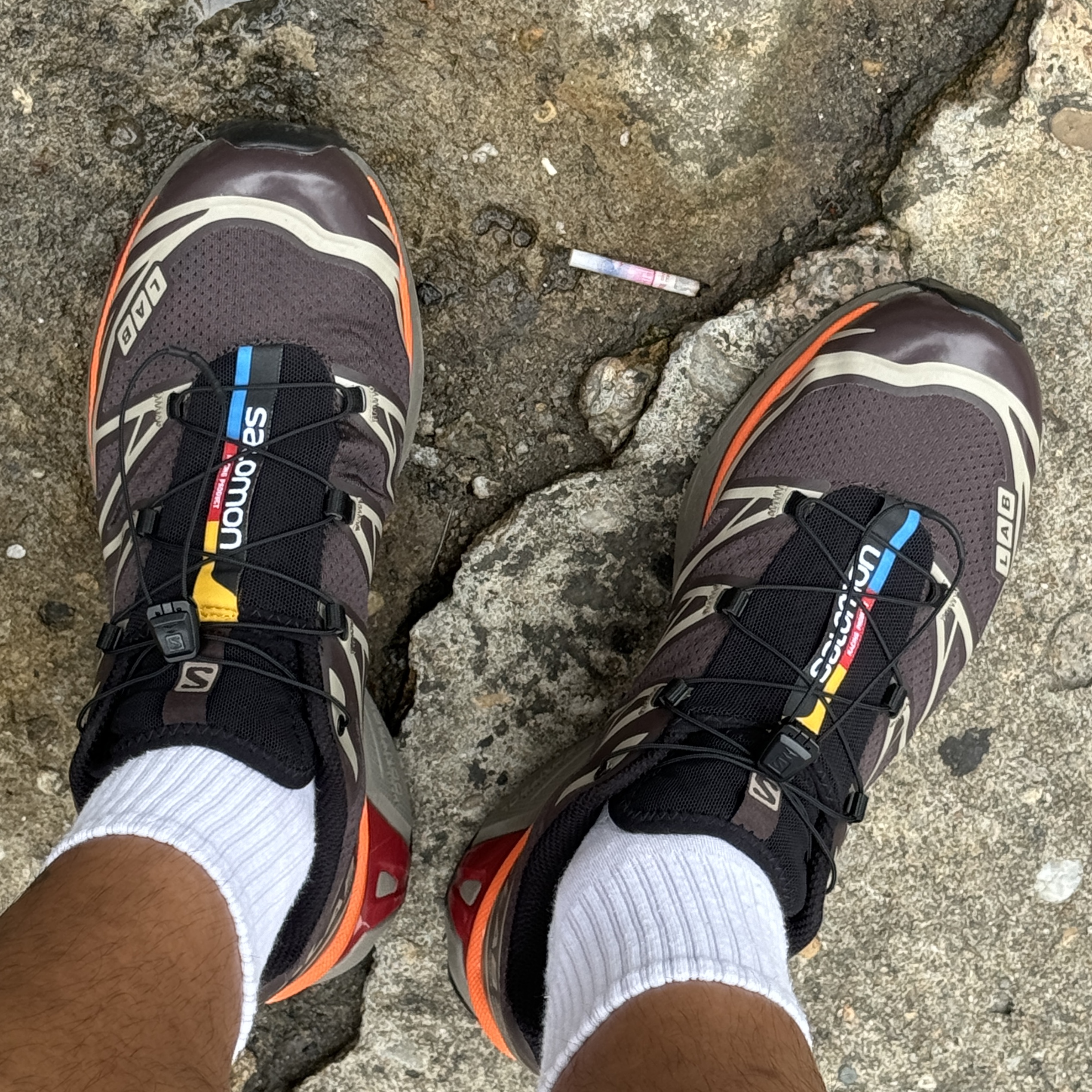 Salomon XT-6 ADV Shale Chocolate Plum 착용 스타일