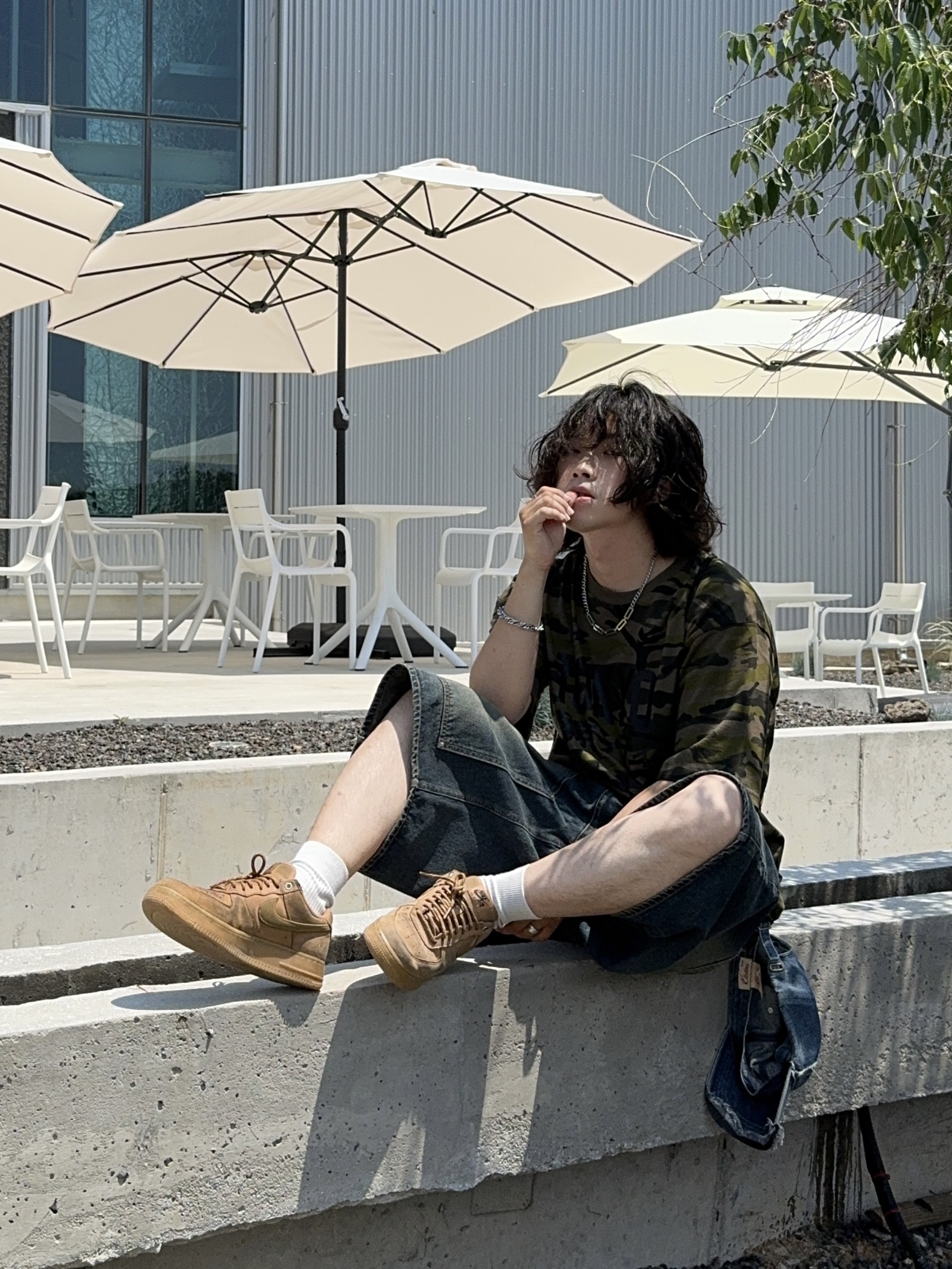 Nike Air Force 1 '07 WB Flax 착용 스타일 - 1