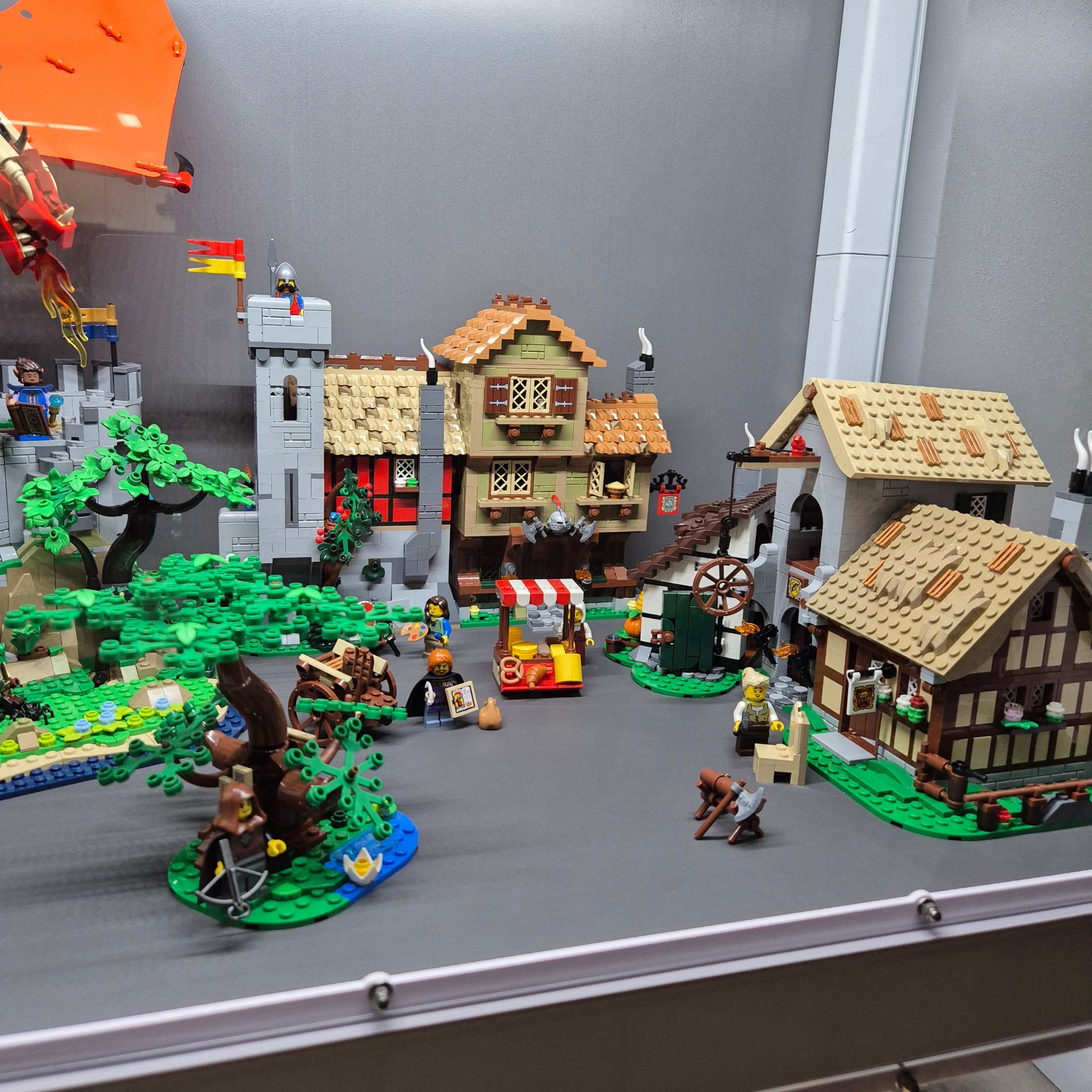 Lego Medieval Town Square 착용 스타일 - 3