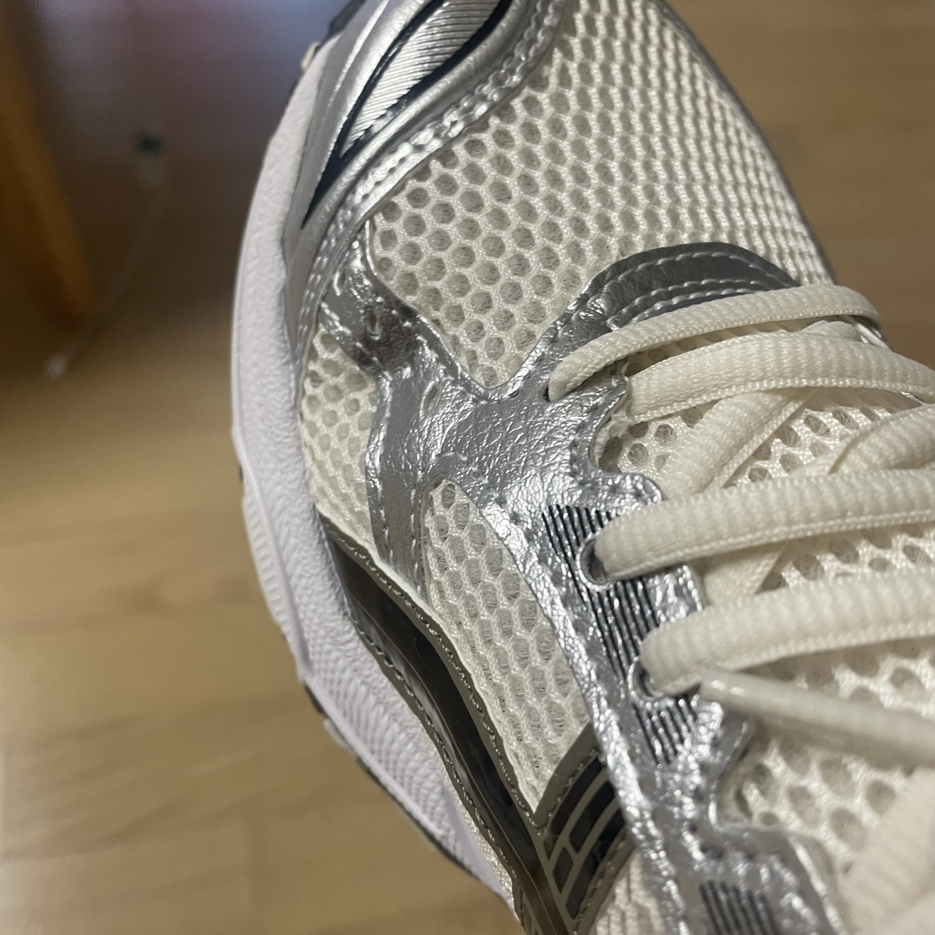 Asics Gel-Kayano 14 Cream Black 착용 스타일