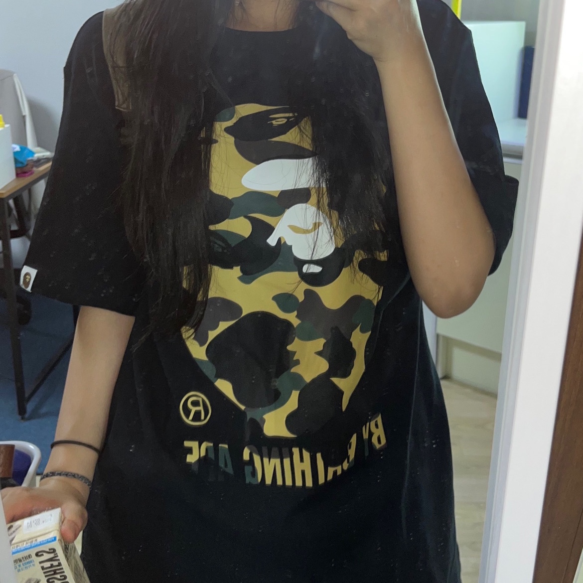 BAPE 1st Camo By Bathing Ape T-Shirt Black Yellow 착용 스타일
