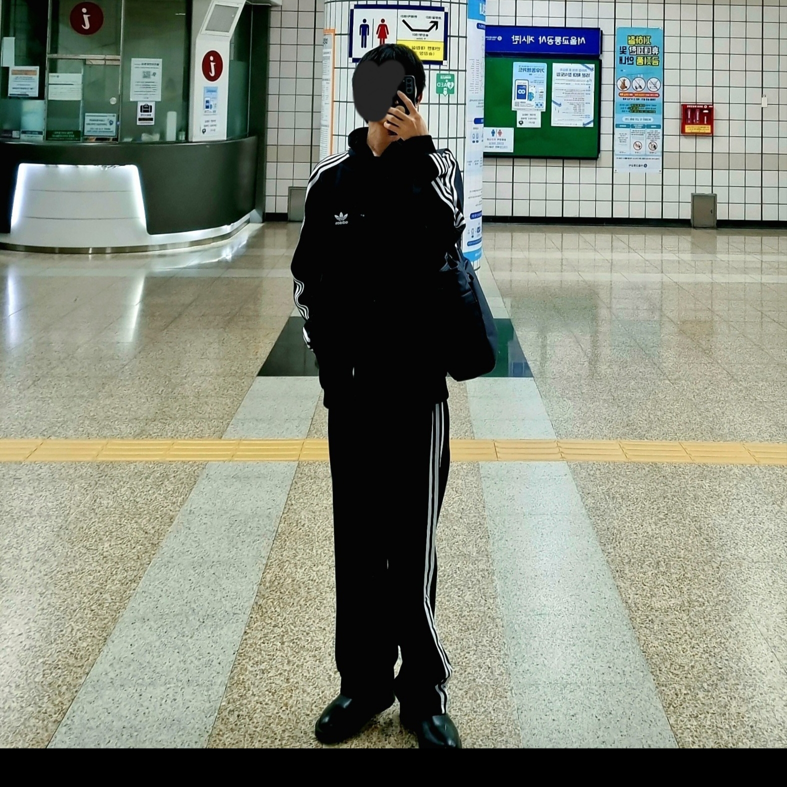 Adidas Adicolor Classic Beckenbauer Track Top Black - KR Sizing 착용 스타일