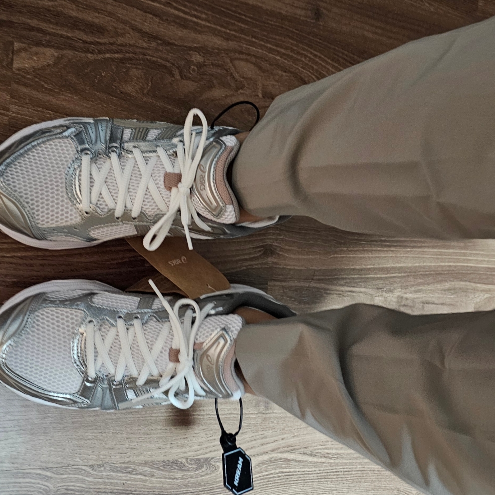 (W) Asics Gel-Kayano 14 White Moonrock 착용 스타일 - 2