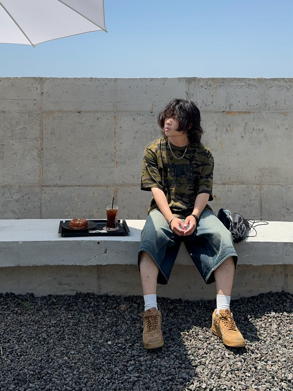 Nike Air Force 1 '07 WB Flax 착용 스타일 - 2