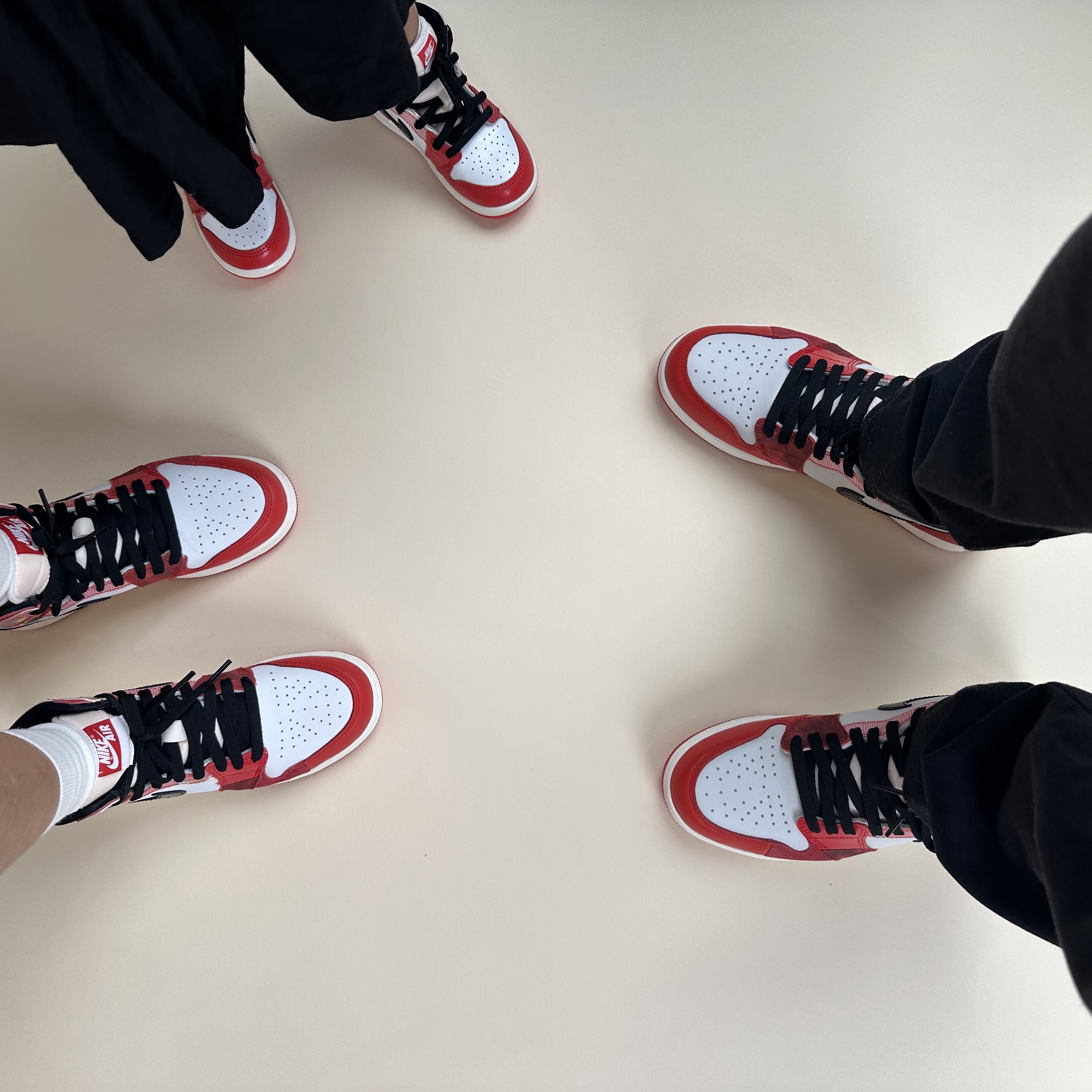 Jordan 1 Retro High Spider-Man Next Chapter, (TD) Jordan 1 Retro High Spider-Man Next Chapter 착용 스타일 - 2