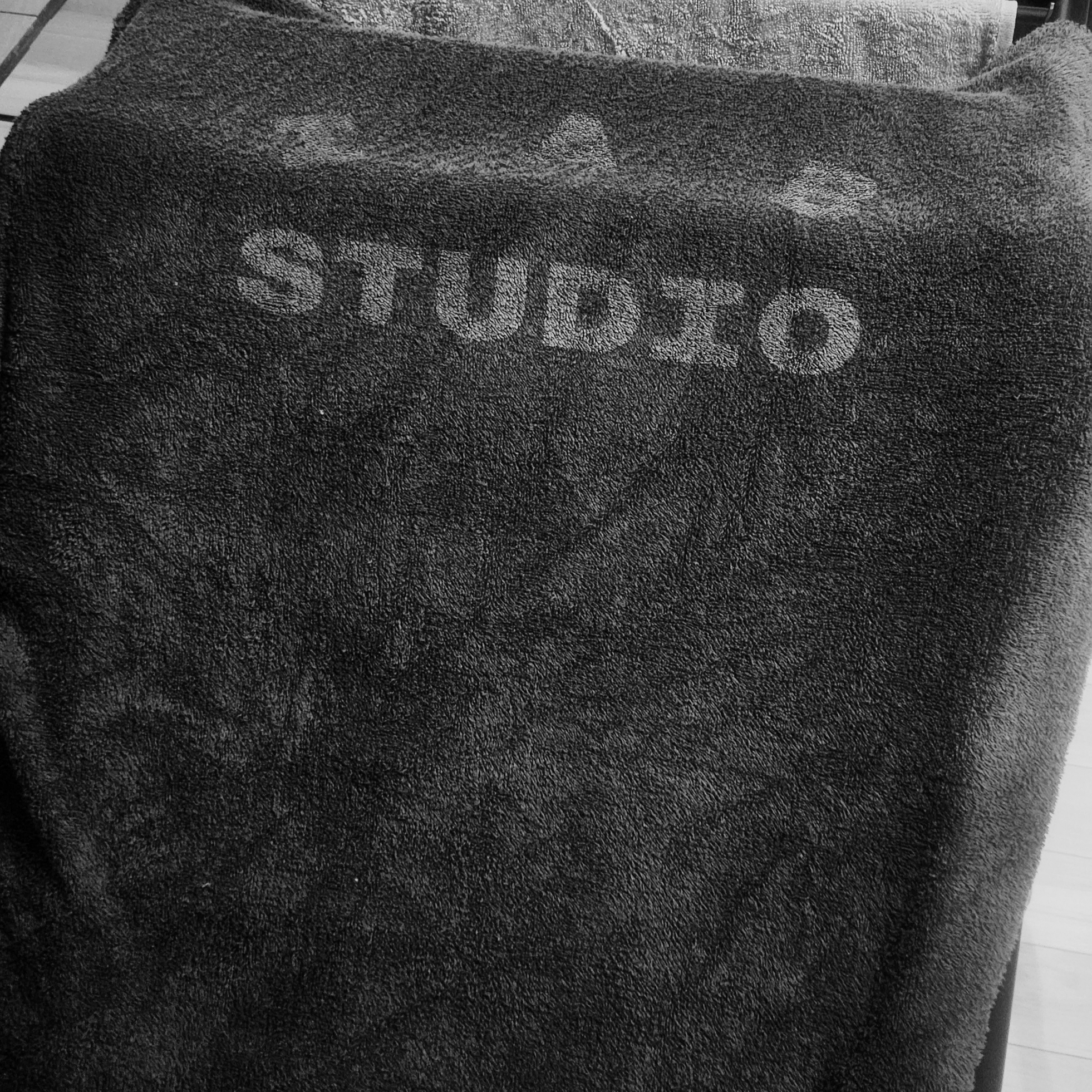 IAB Studio Towel T-Shirt Deep Green 착용 스타일