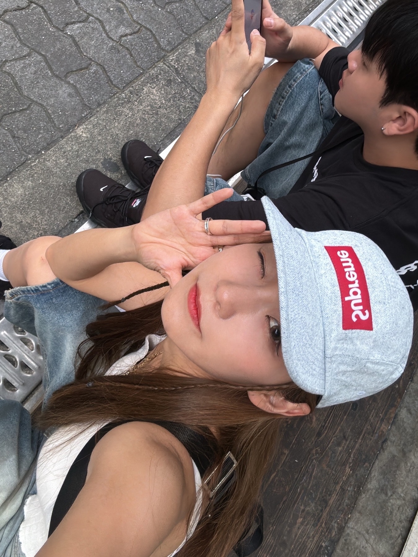 Supreme Coated Denim Camp Cap White - 24SS, Prada Re-Nylon Medium Backpack Black 착용 스타일 - 3