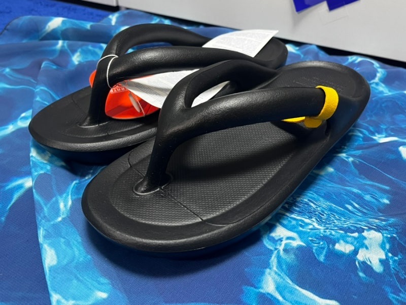 Taw&Toe Flip Flop Zerovity Bio Black 착용 스타일
