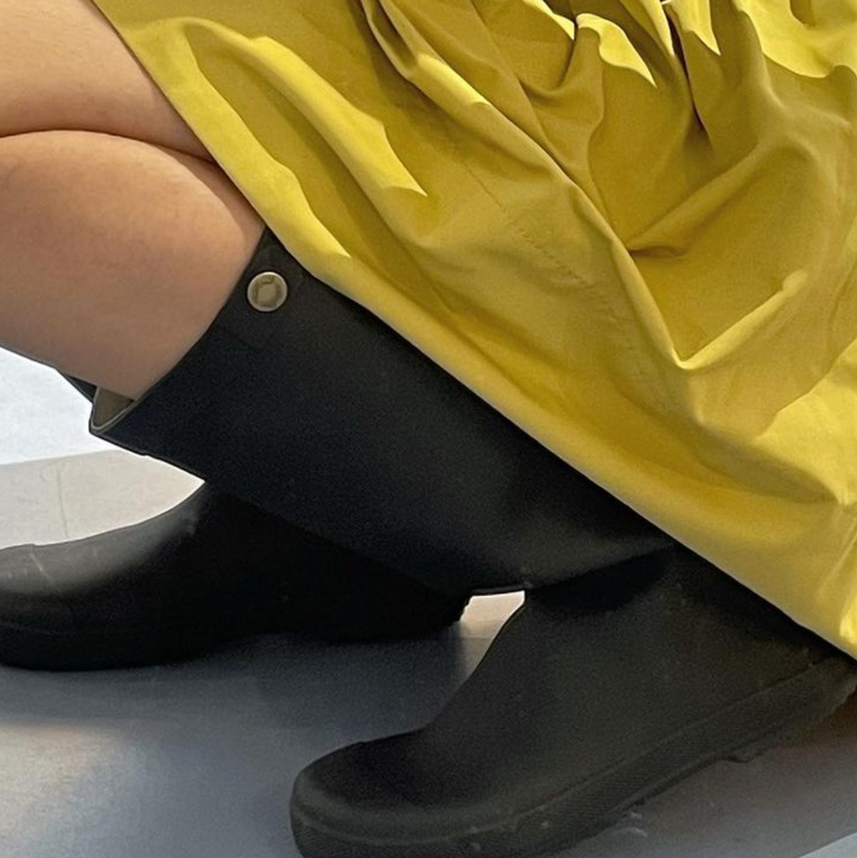 Bensimon BSM Rain Boots Long Smoky Charcoal, Bensimon BSM Rain Boots Long Sand Beige 착용 스타일