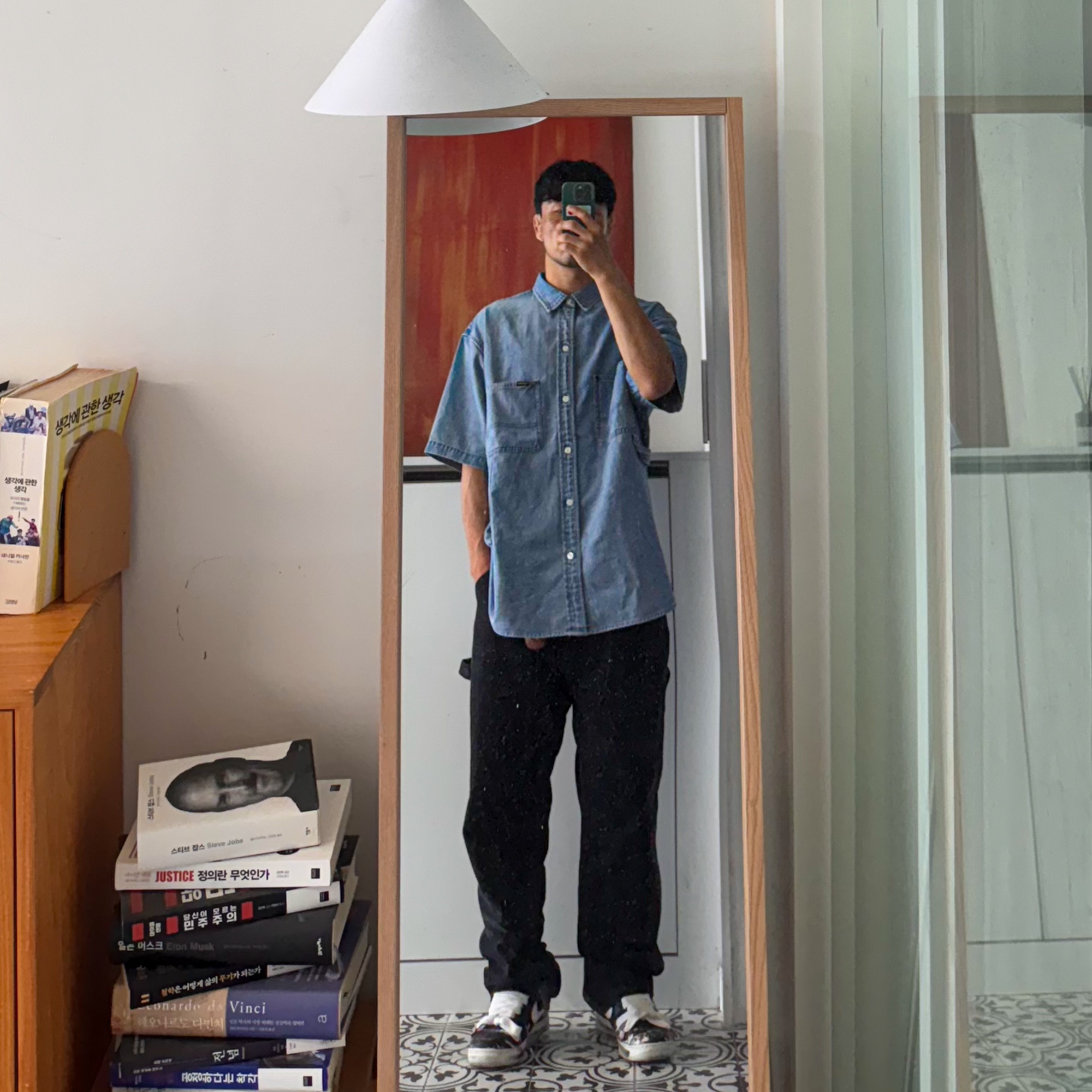 Supreme Loose Fit S/S Denim Painter Shirt Washed Blue - 24SS, Nike x Peaceminusone Air Force 1 Low Para-Noise 착용 스타일