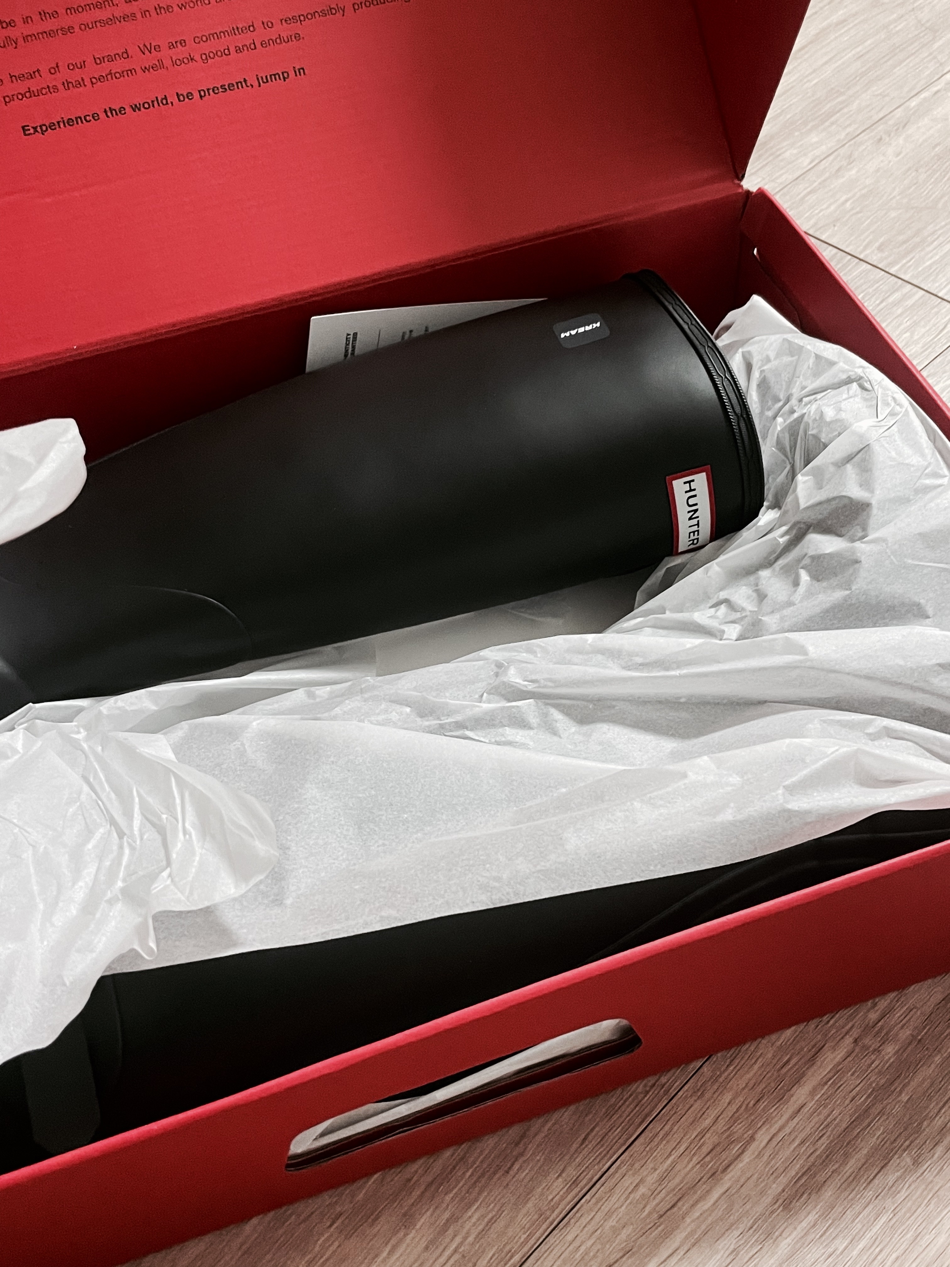 (W) Hunter Original Tall Rain Boots Black 착용 스타일