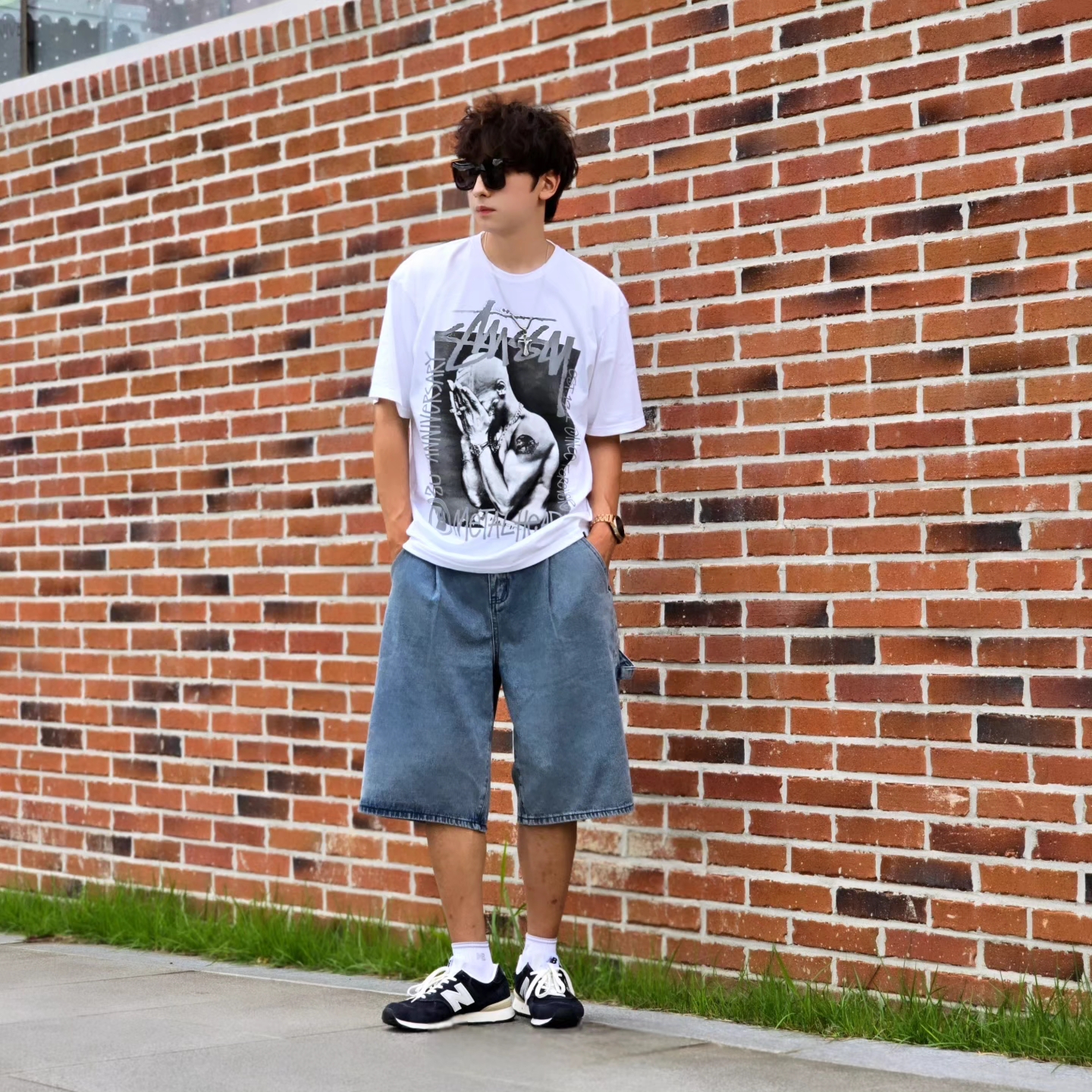 Stussy x Goldie Metalheadz 30 T-Shirt White, Samsung Galaxy Watch6 44mm LTE Silver (Korean Ver.) 착용 스타일 - 9
