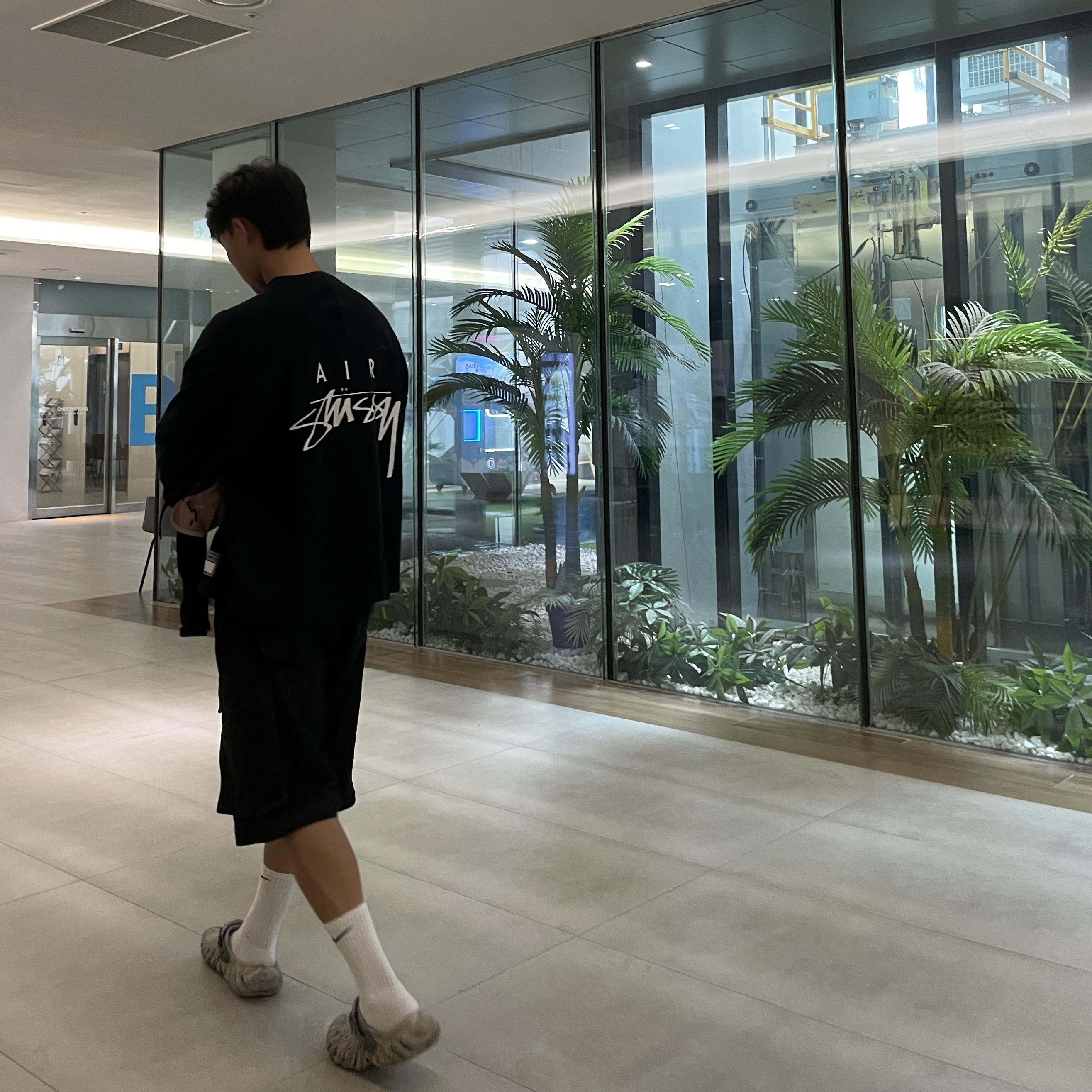 Nike x Stussy Long Sleeve Top Black (FJ9164-010) 착용 스타일