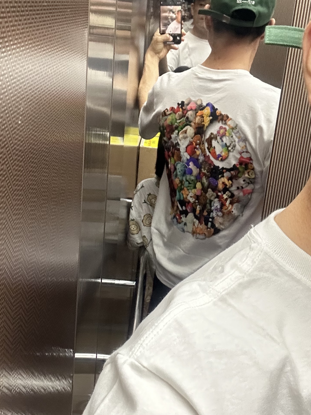 Stussy Plush T-Shirt White 착용 스타일