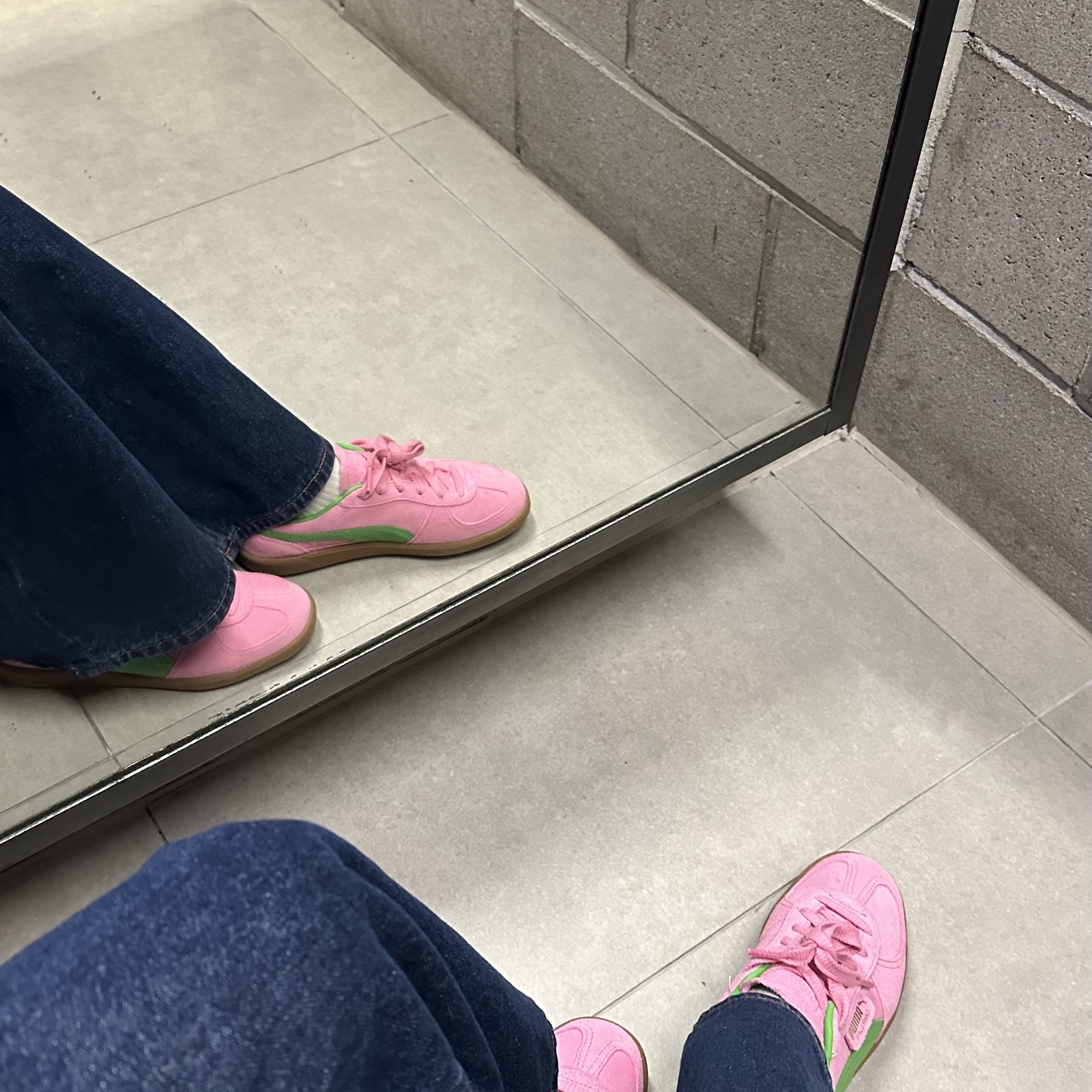 Puma Palermo Special Pink Delight Green 착용 스타일 - 2