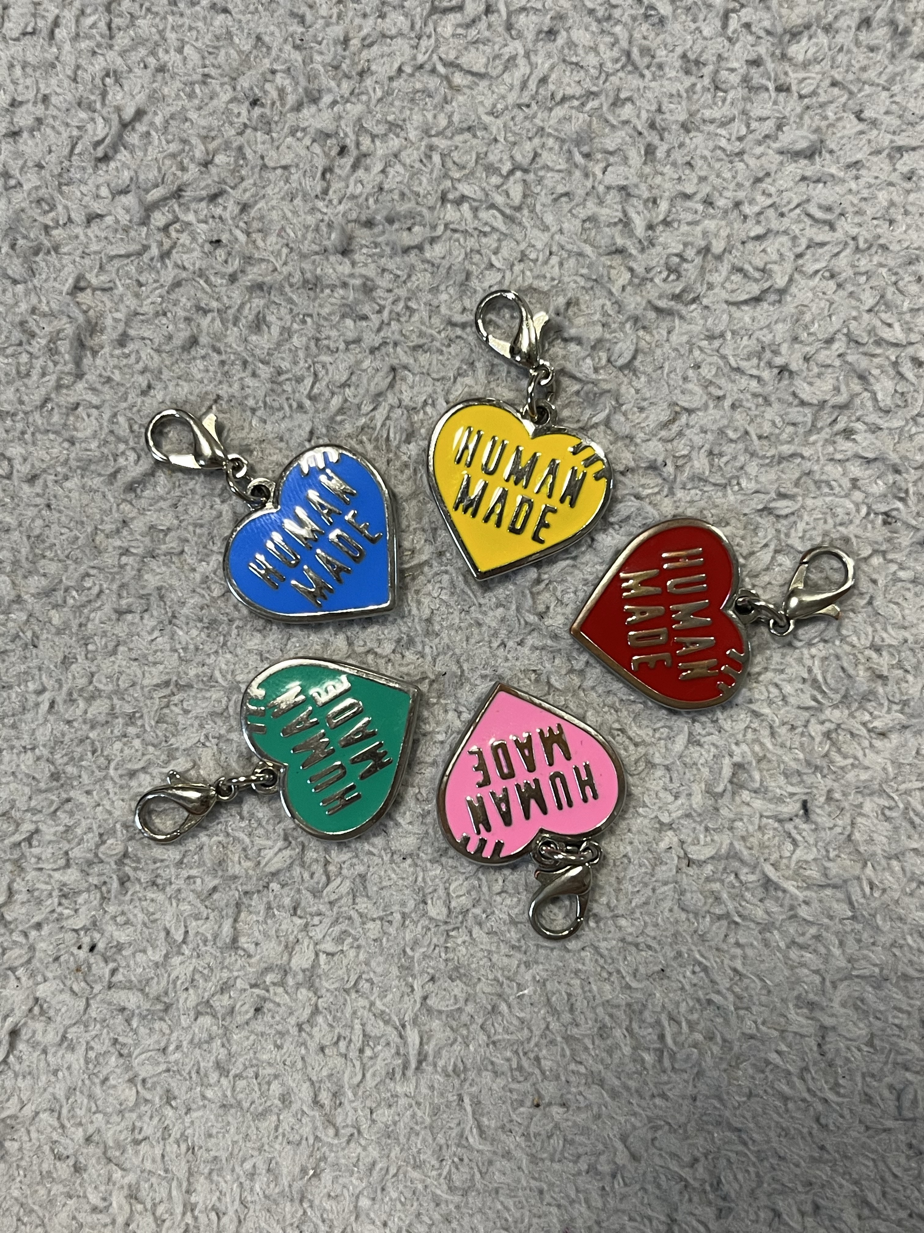 Human Made Five Heart Necklace Silver 착용 스타일 - 2