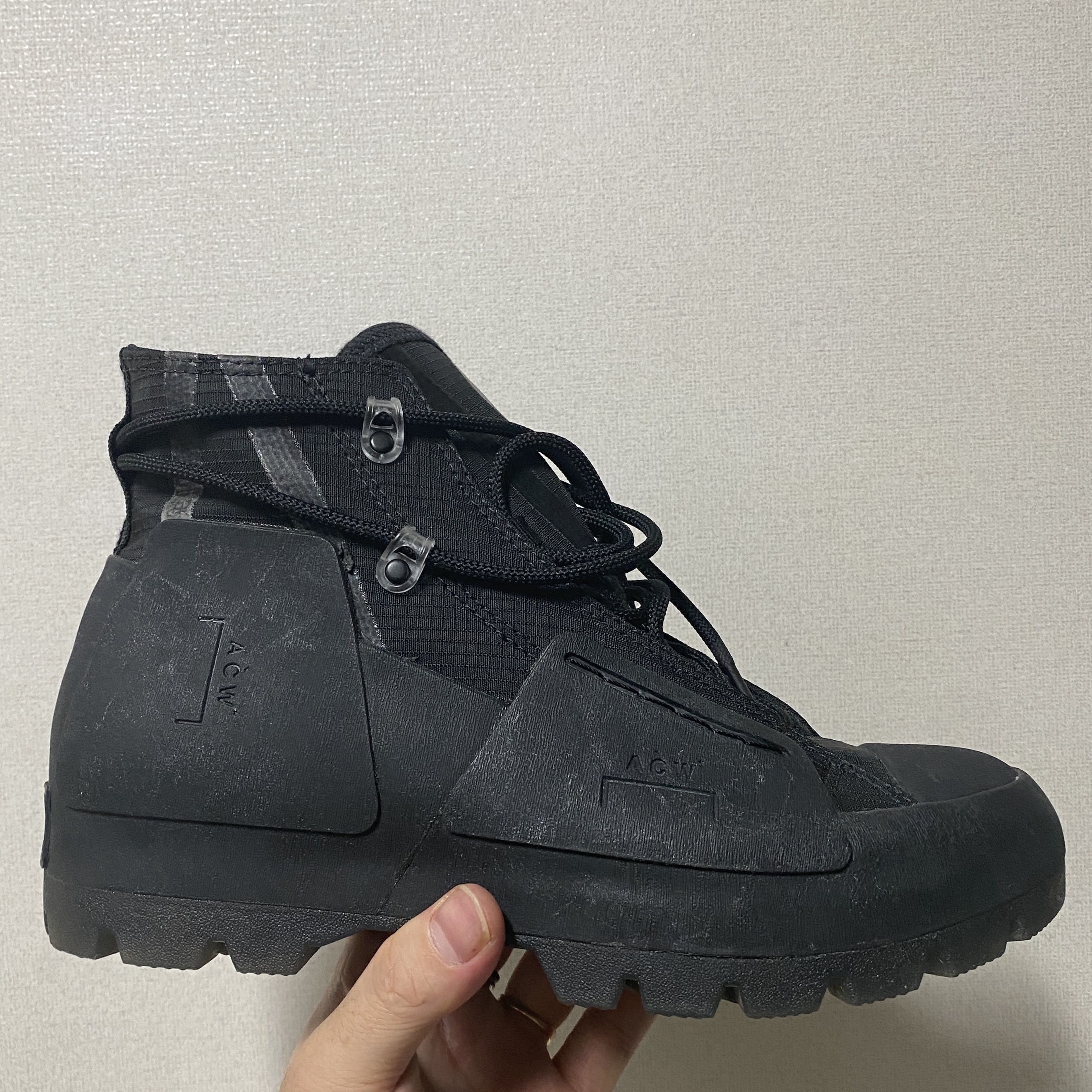 Converse x A-Cold-Wall Chuck Taylor All Star Lugged High Black 착용 스타일