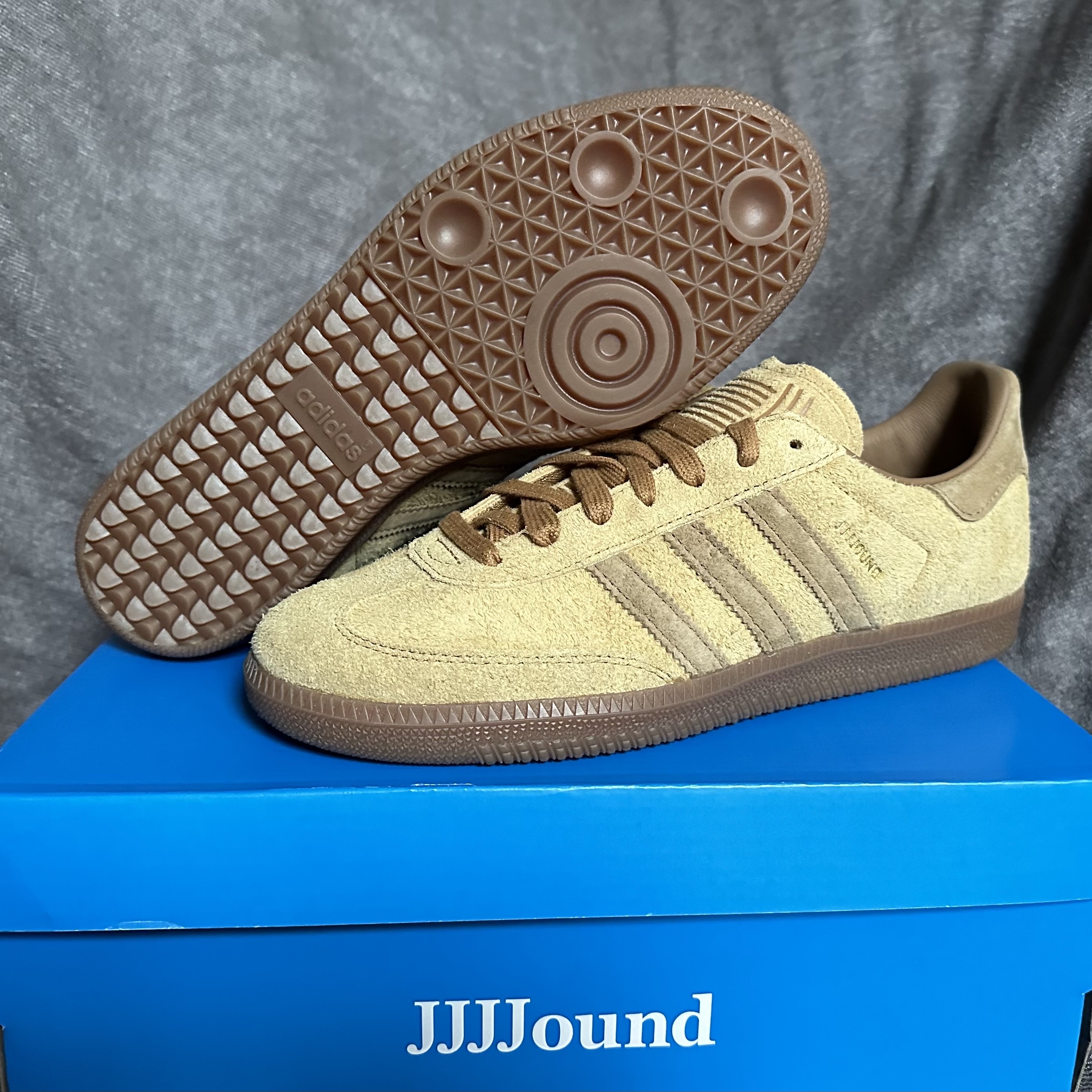 Adidas x JJJJound Samba OG Mesa, Adidas x JJJJound Samba OG Off White Core Black 착용 스타일 - 2