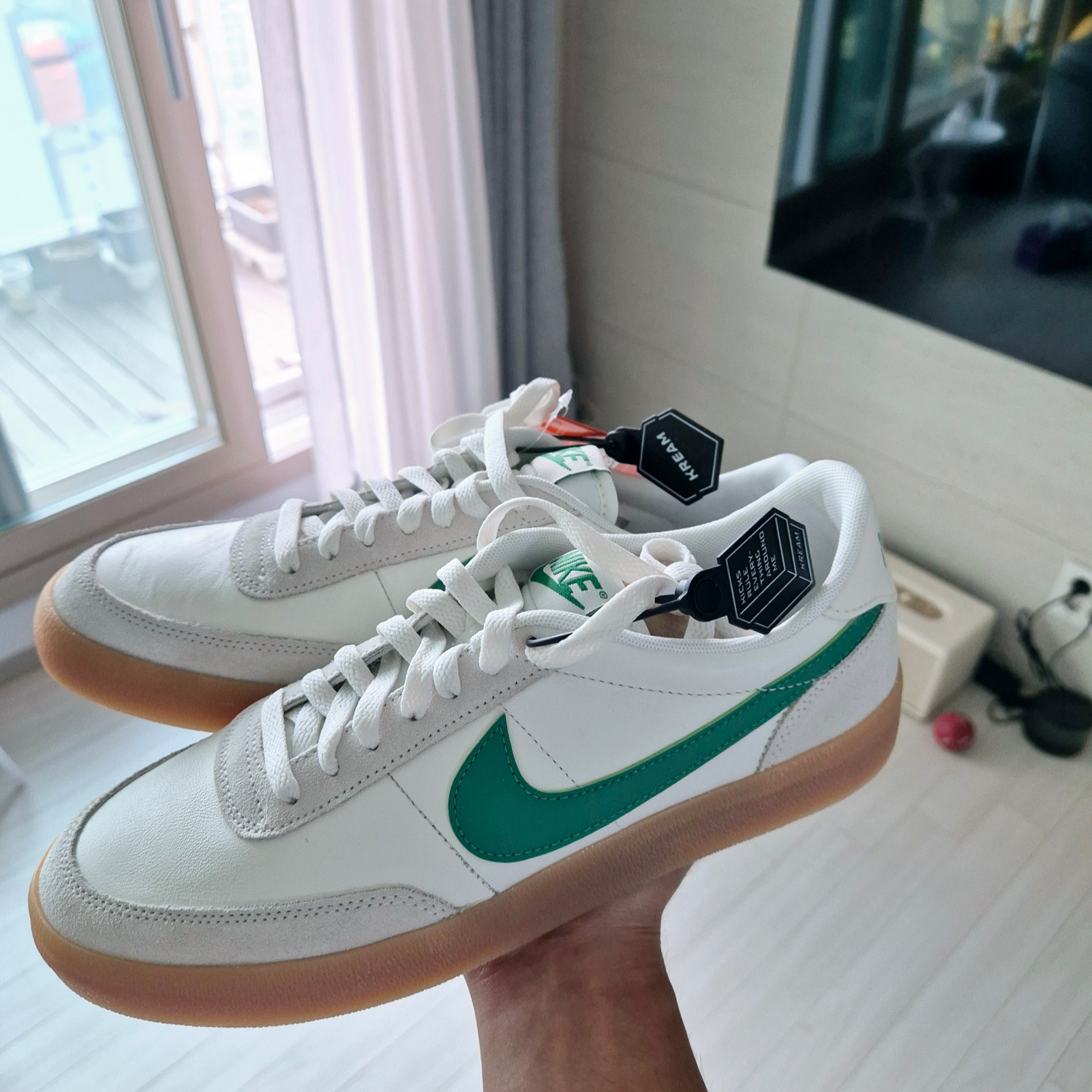 Nike x J.Crew Killshot 2 Lucid Green 착용 스타일