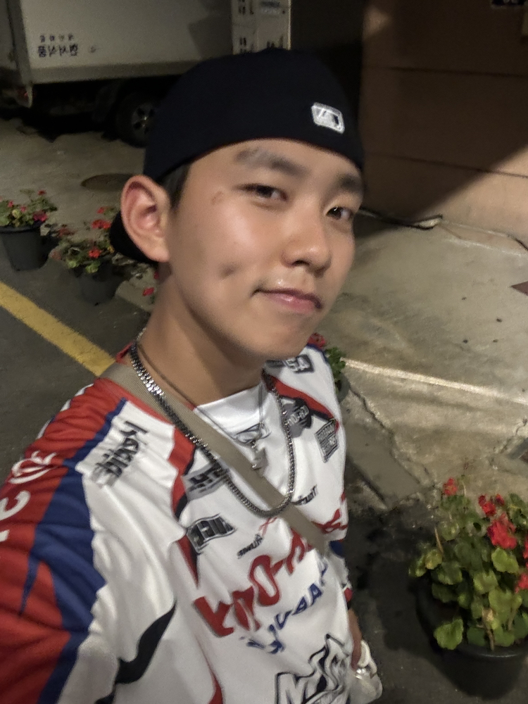 KREAM 프로필 이미지