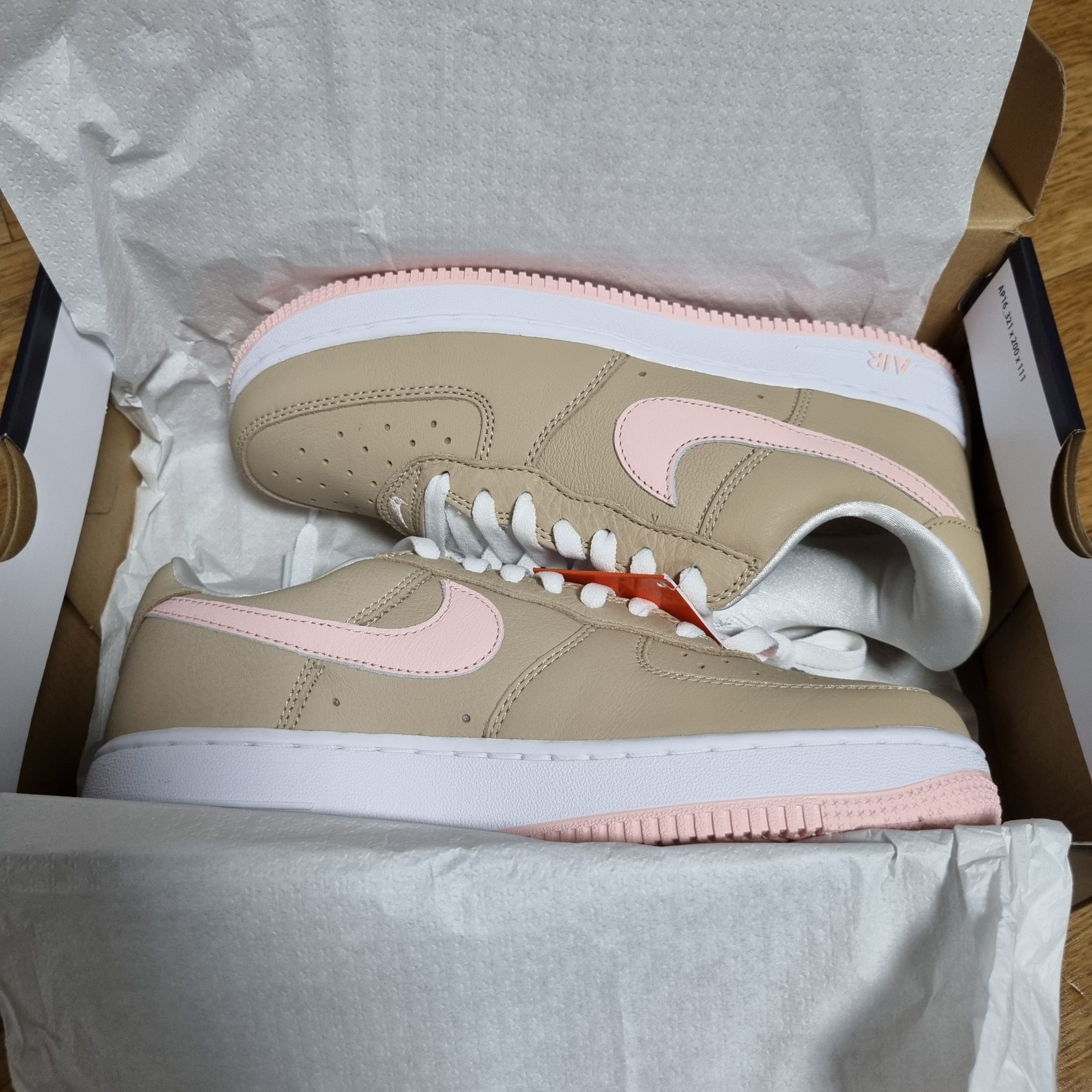 Nike Air Force 1 Low Linen 2024, Nike SB Dunk Low Pro Chicago 착용 스타일 - 3
