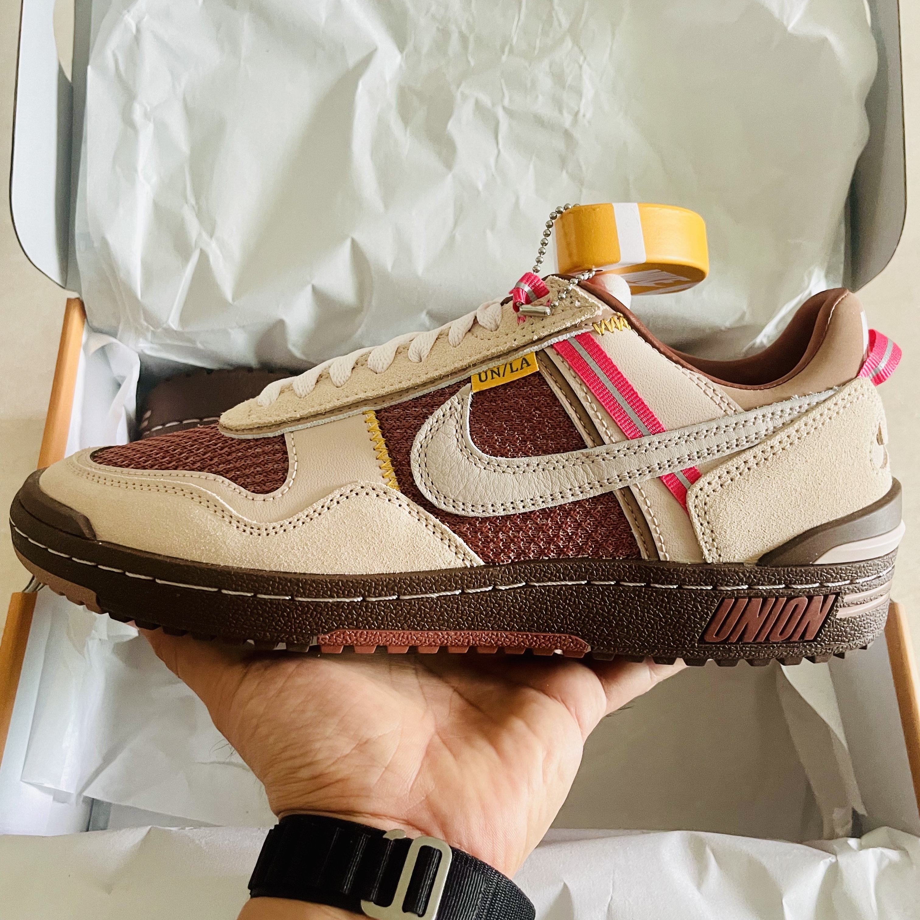 Nike x Union Field General SP Shimmer Silt Red - Union Exclusive 착용 스타일 - 2