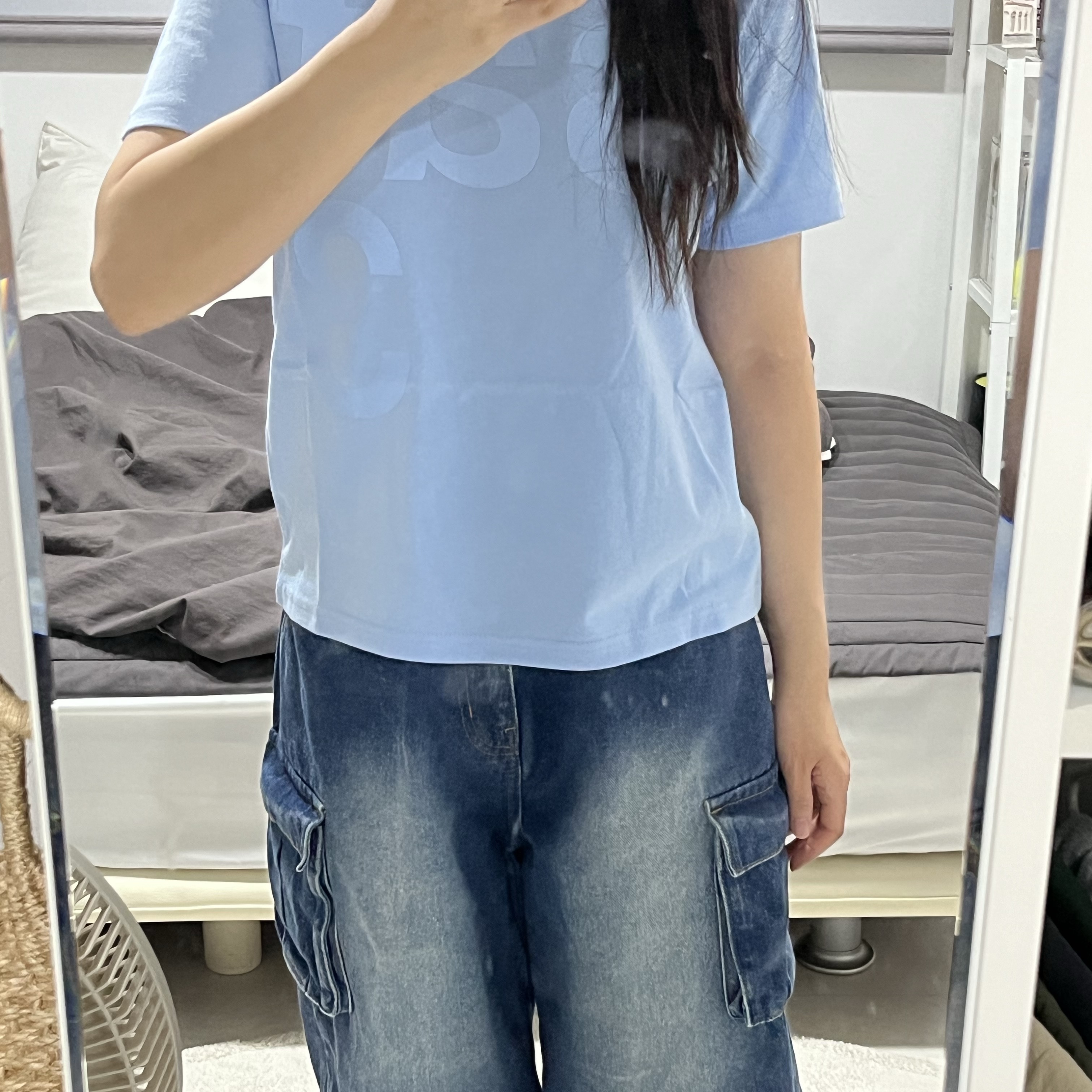 [KREAM 단독] Safarispot 1/2 Basic Safari T-Shirt Sky 착용 스타일