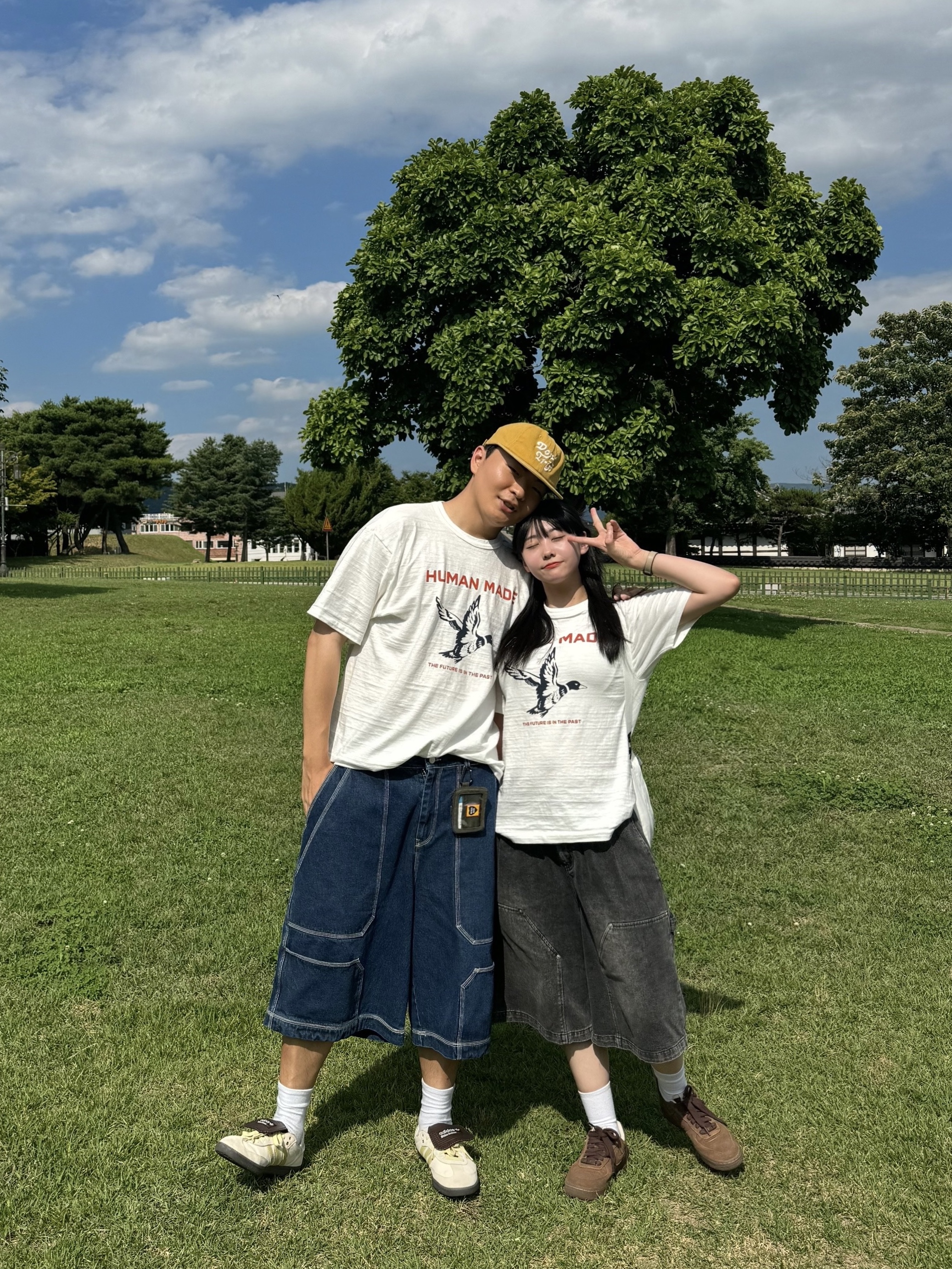 Human Made Graphic T-Shirt #19 White, Free & Easy Don't Trip Washed Hat Mustard 착용 스타일 - 4