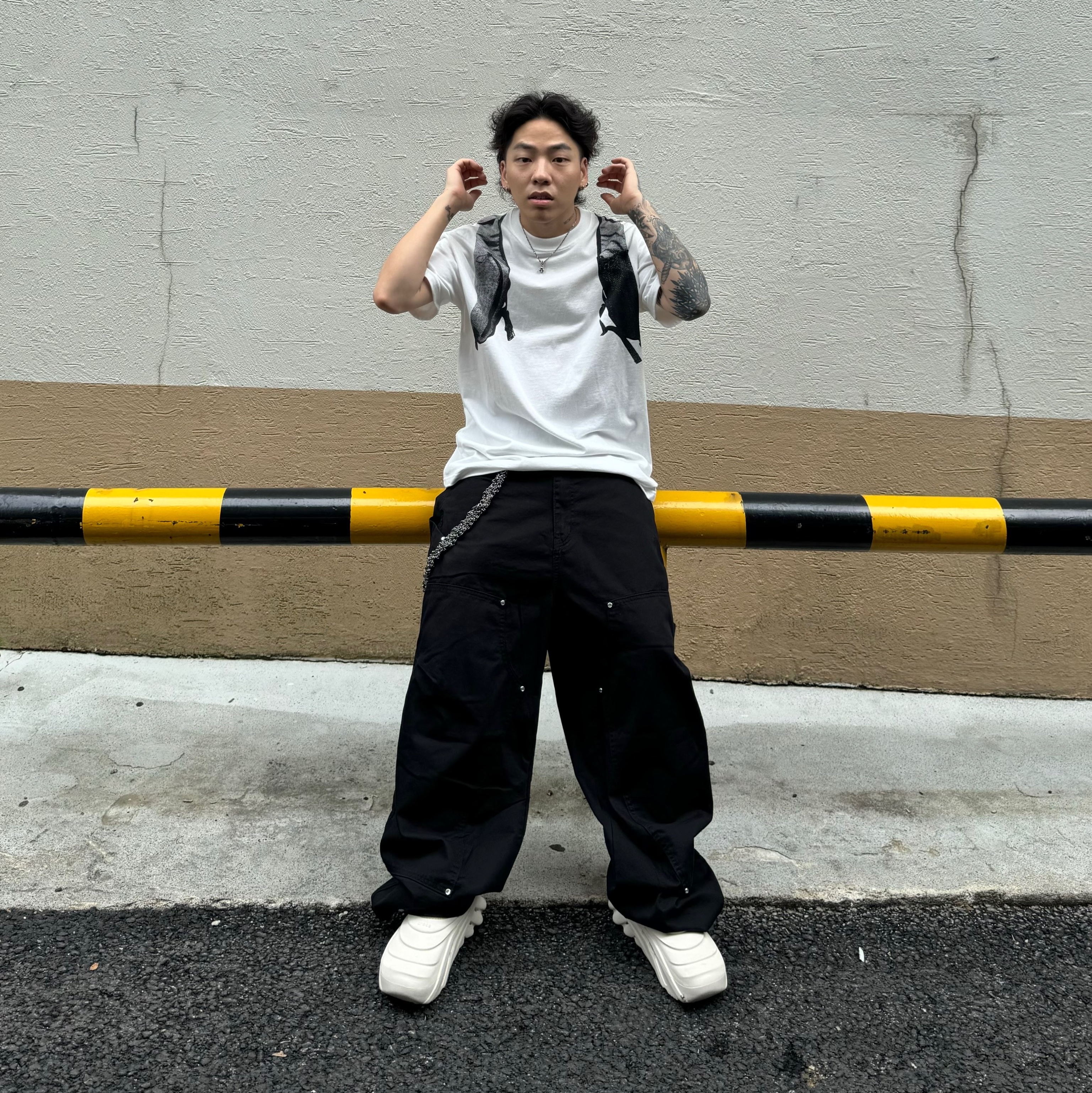 Crocs Echo Storm Tundra 착용 스타일