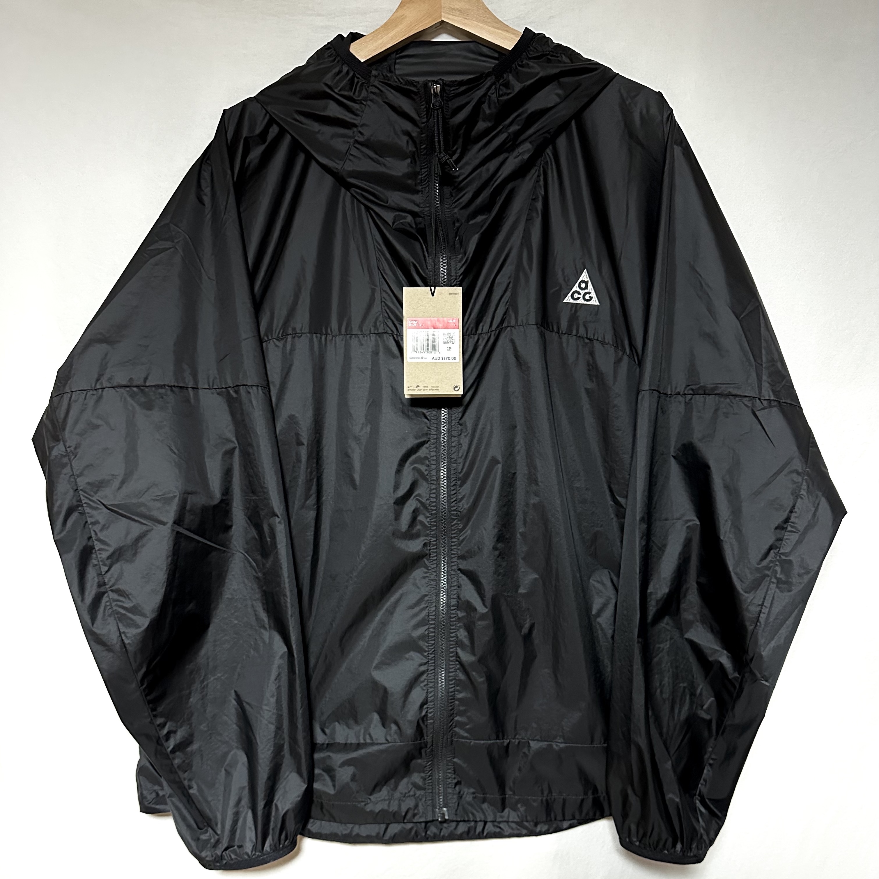 Nike ACG Cinder Cone Windproof Jacket Black - US/EU 착용 스타일